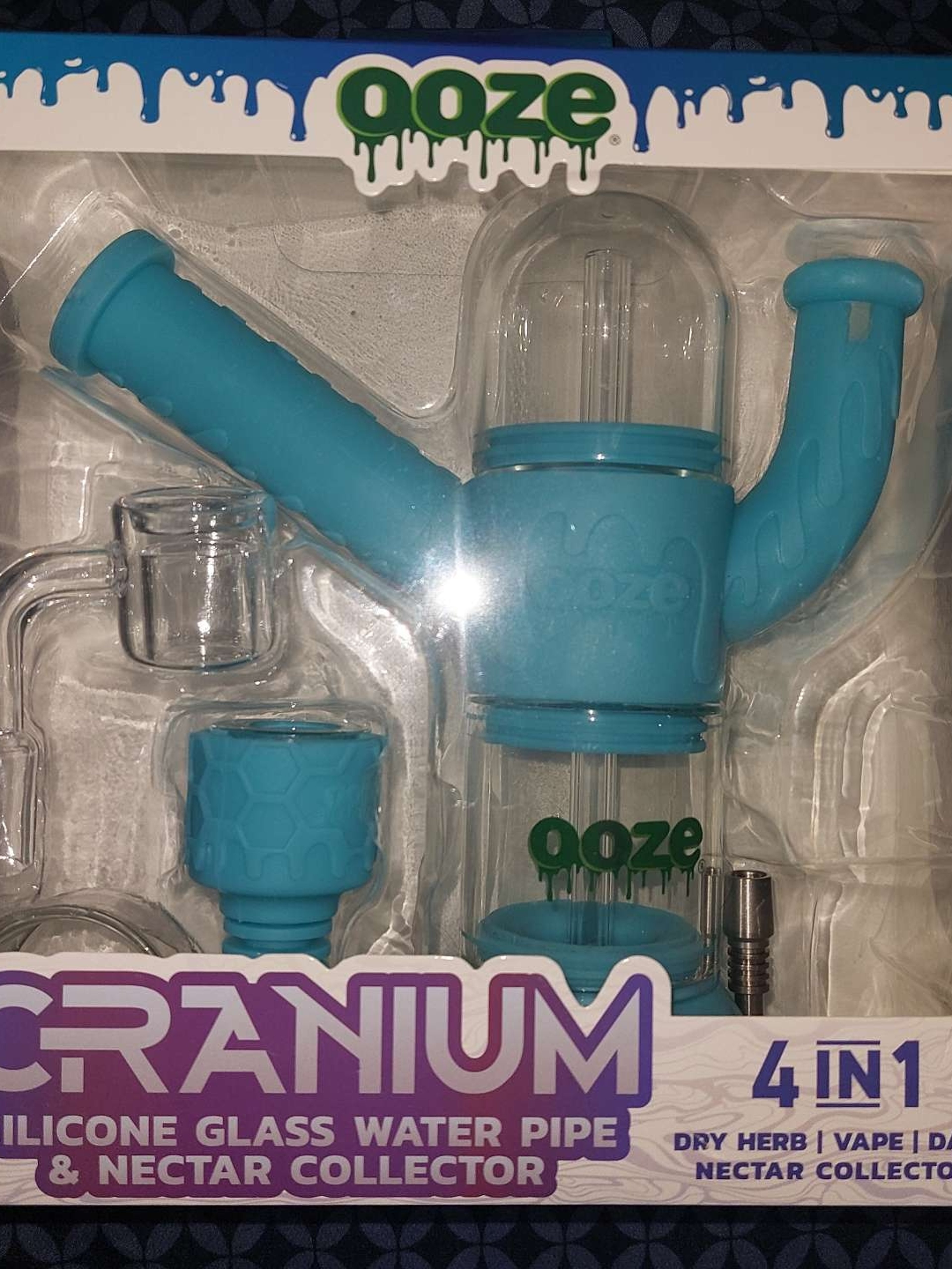 Preview pic of Ooze Cranium (Aqua Teal) - LIKE NEW