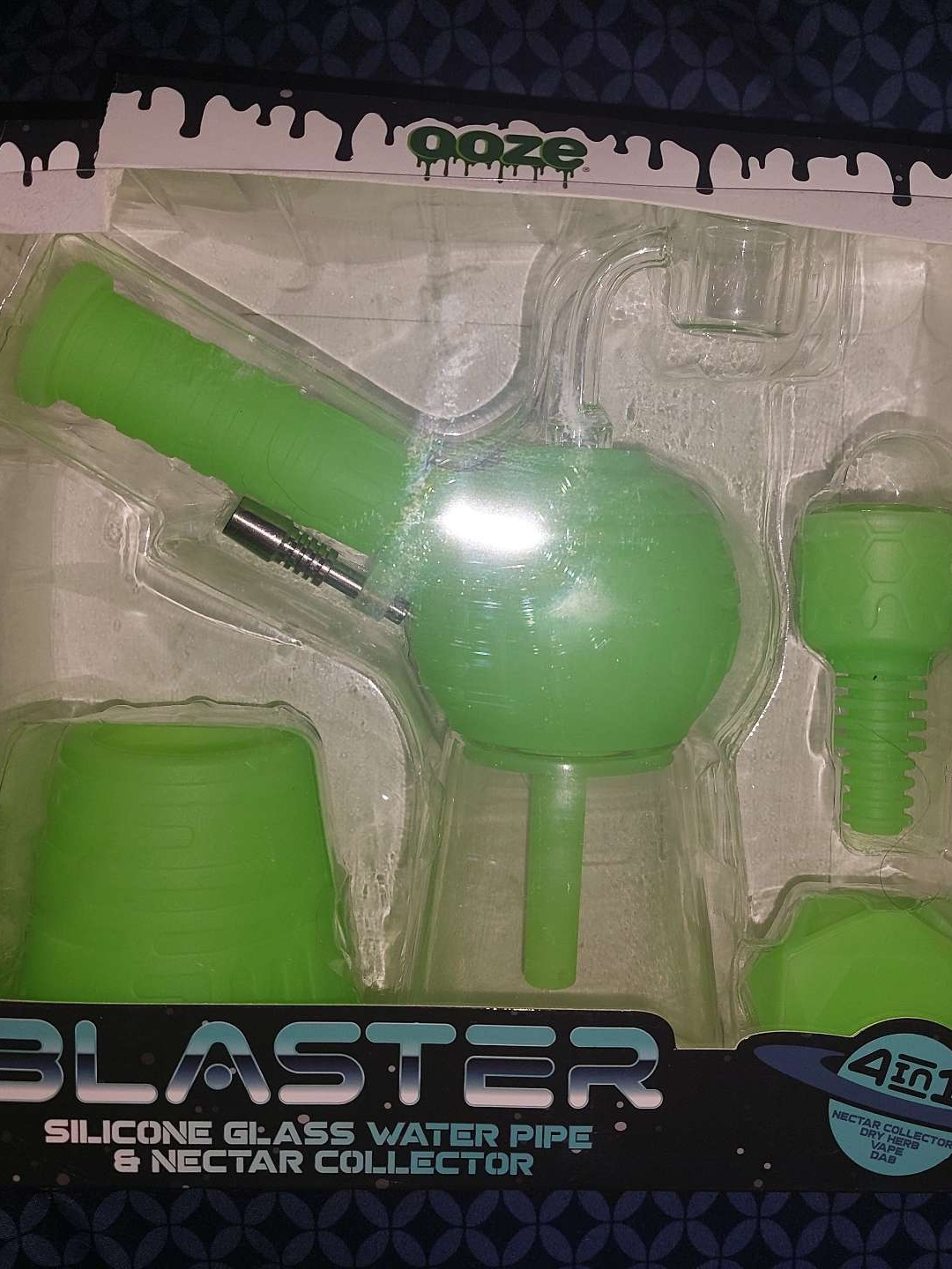 Preview pic of Ooze Blaster (Green Glow) - LIKE NEW