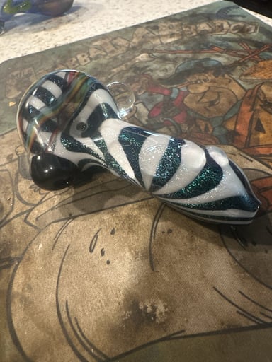 Preview pic of Merc glass spoon pipe