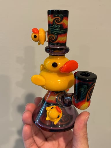 Preview pic of Ryno x Arty collab dukcy jammer with wig wags