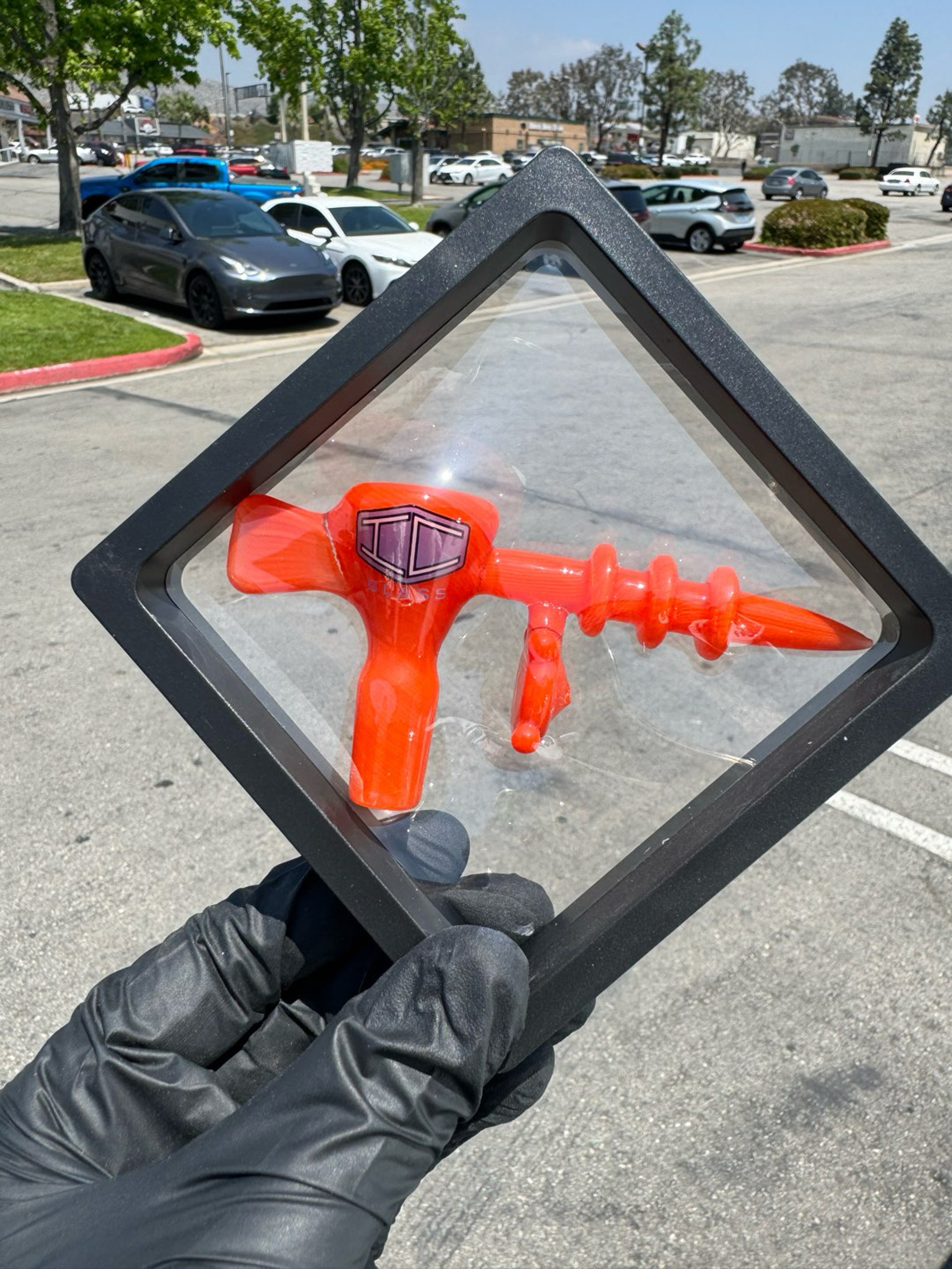 Preview pic of Ic Glass Raygun Orange 14mm