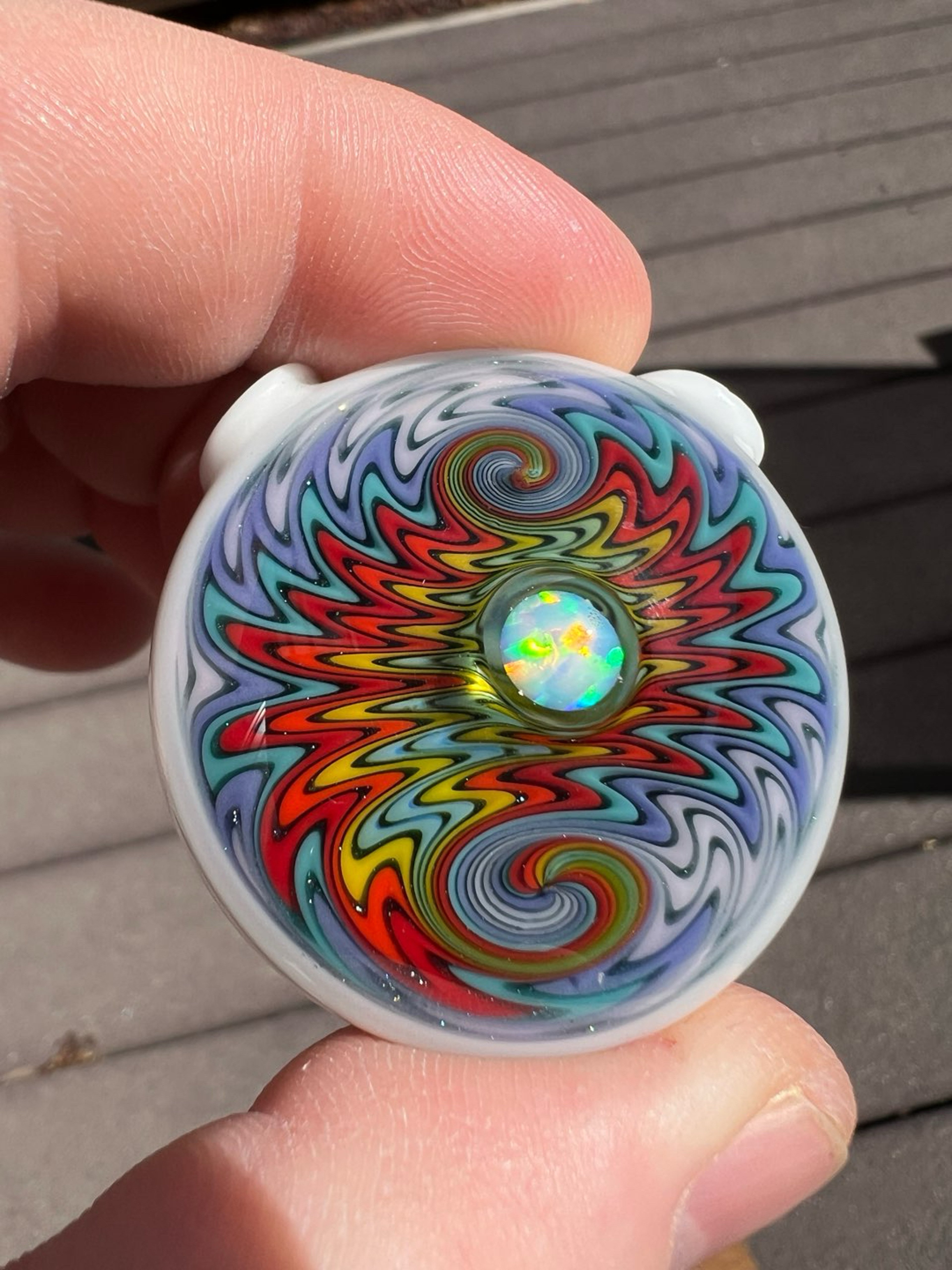 Preview pic of Wig Wag Pendant
