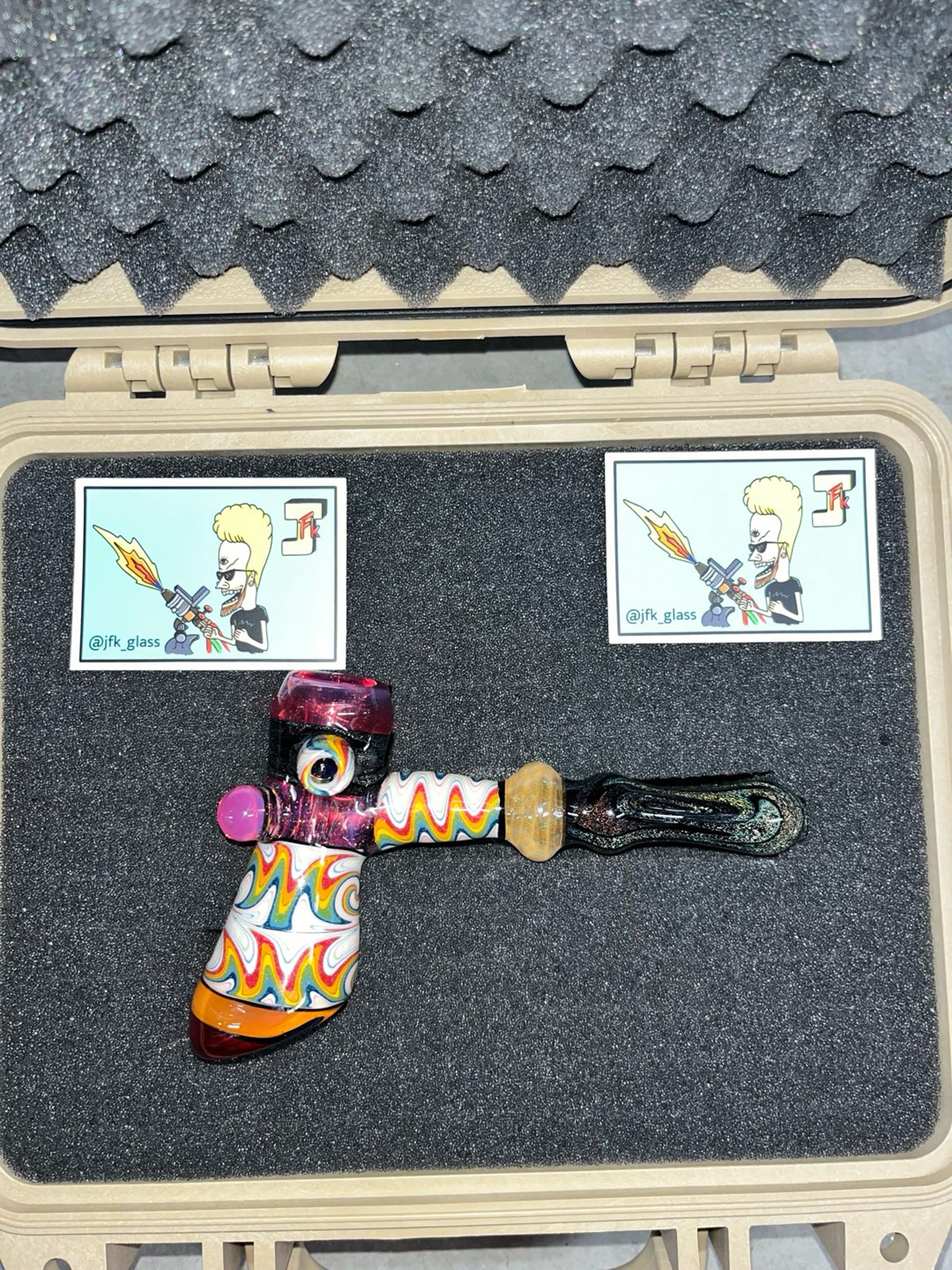 Preview pic of JFK Glass: Bubbler
