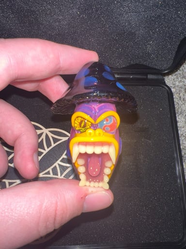 Preview pic of Mushroom head firefly