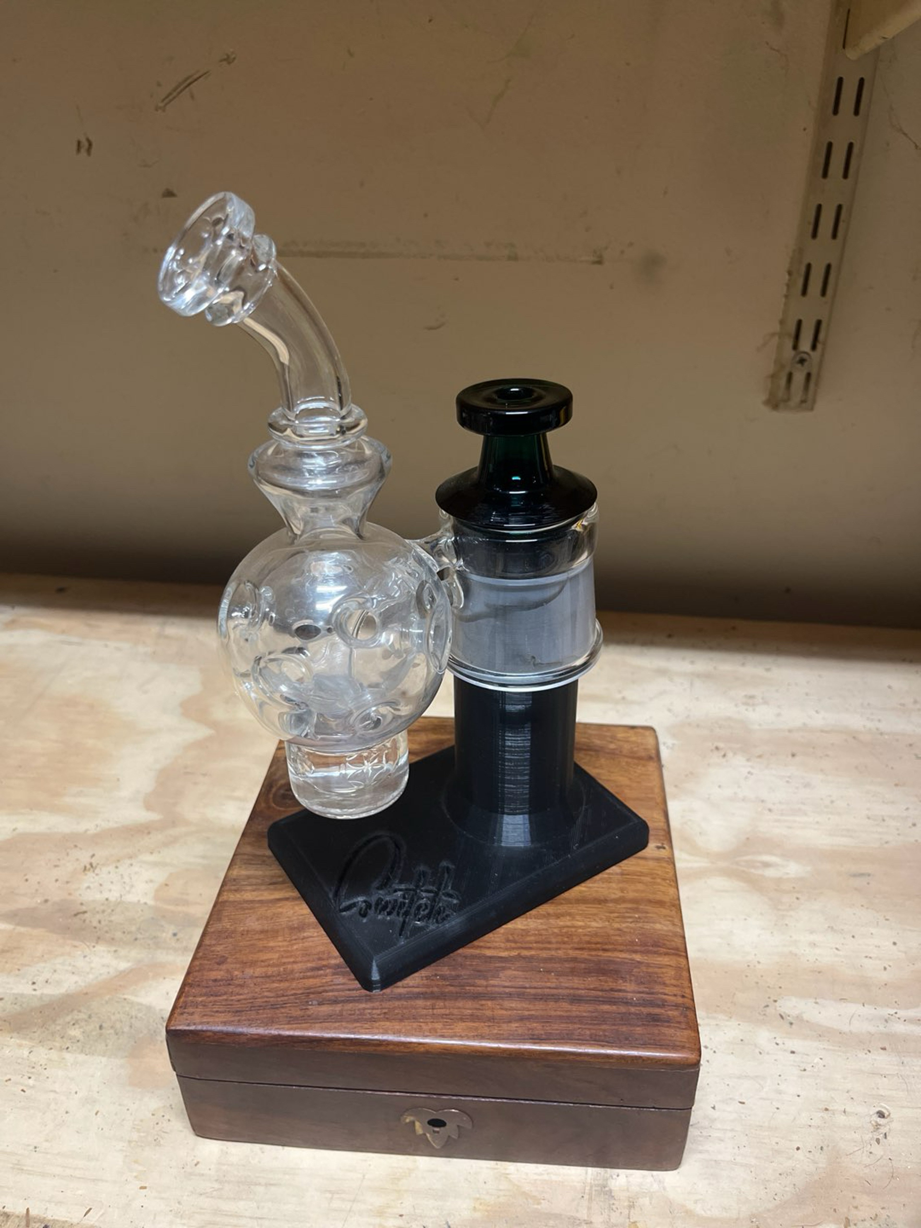 Preview pic of Dr Dabber Switch Glass and Carb Cap