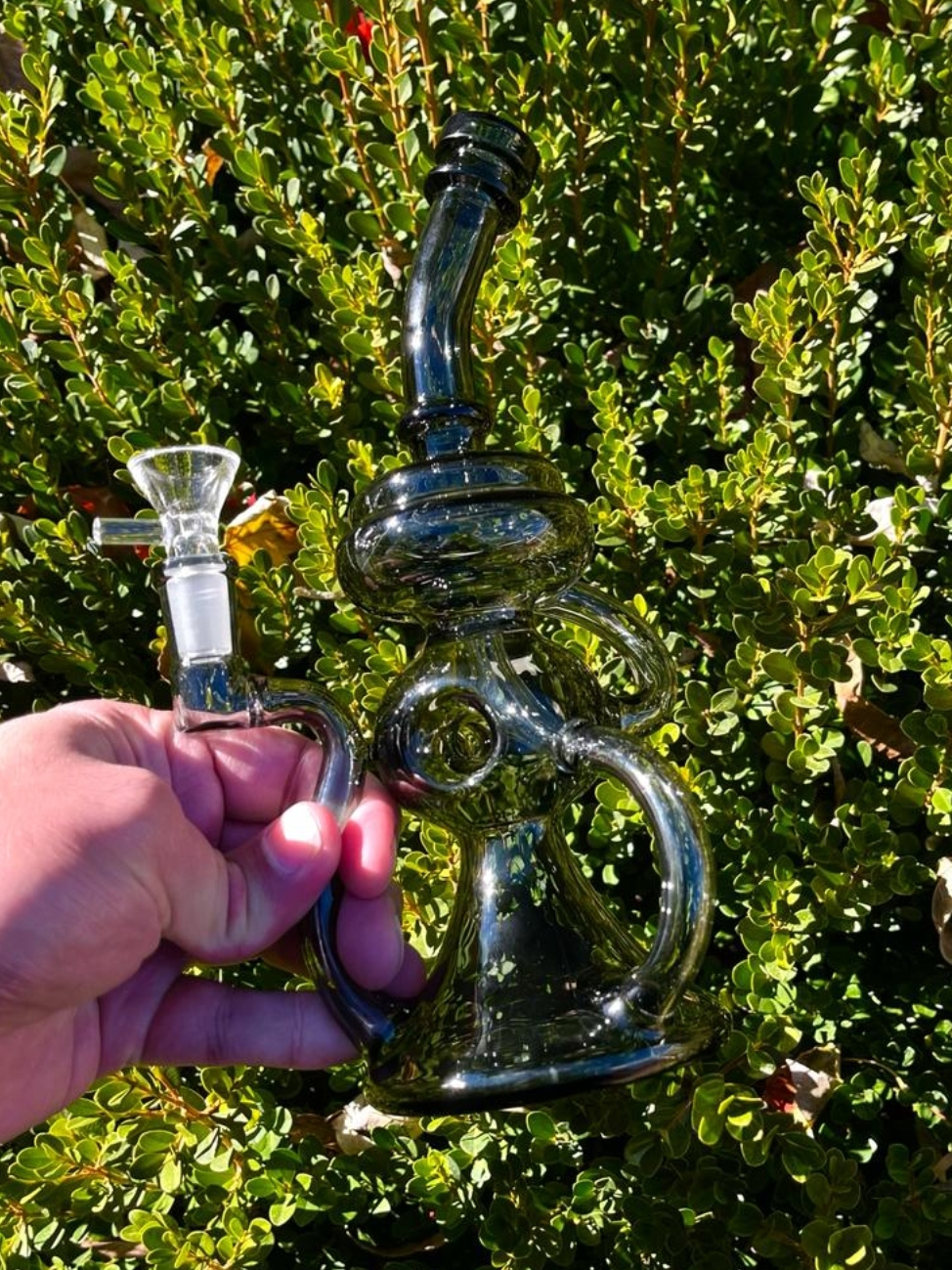 10" Black 🖤 Stylish Glass Recycler Beaker Rig image 0
