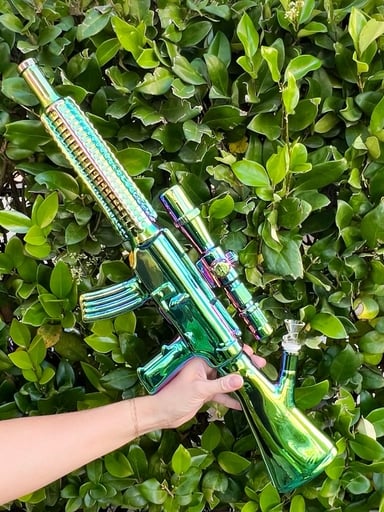 Preview pic of Green Iridescent 24in Assault Rifle Beaker