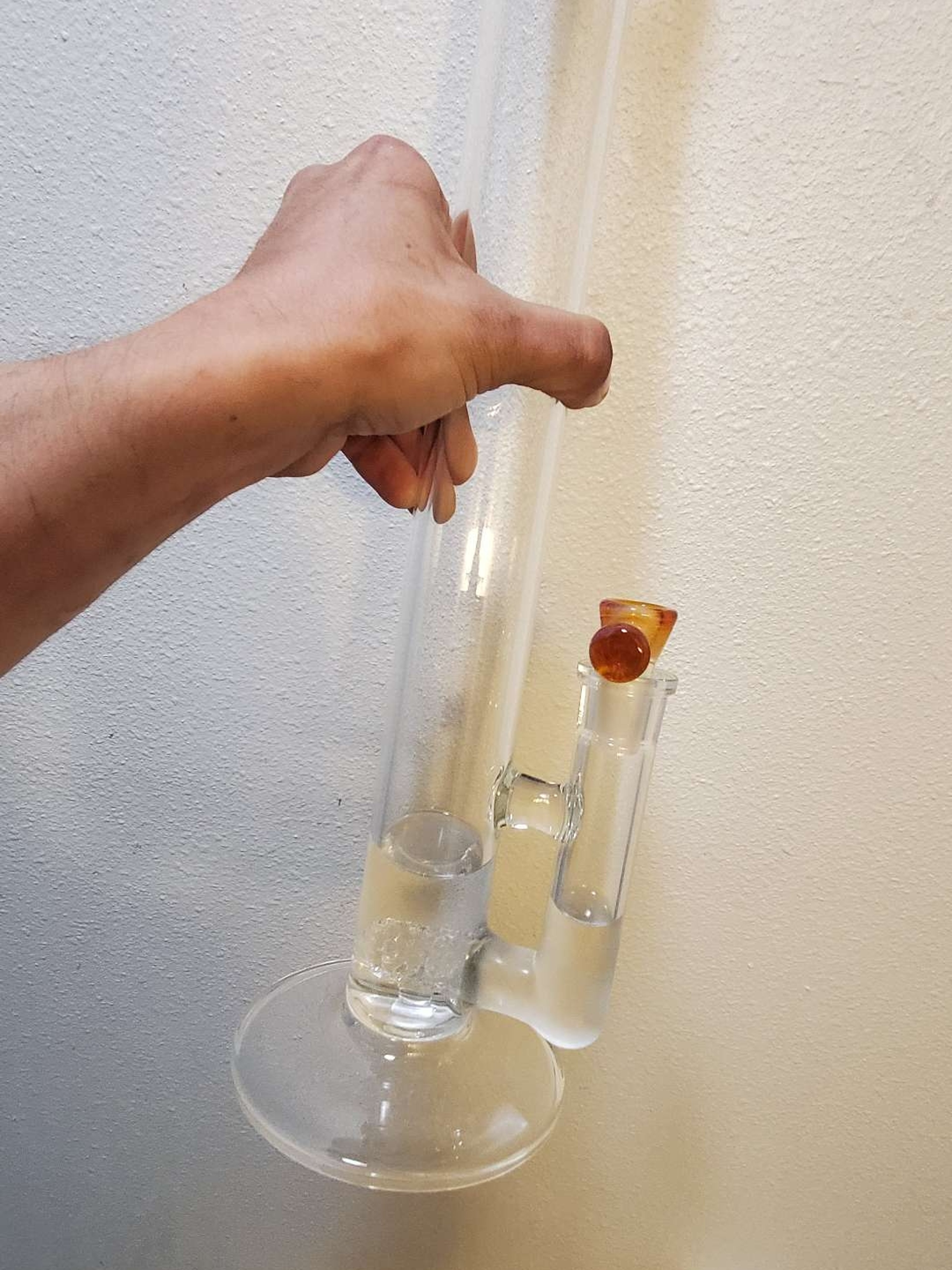 Preview pic of Fluid Glass 18" 18mm Banger