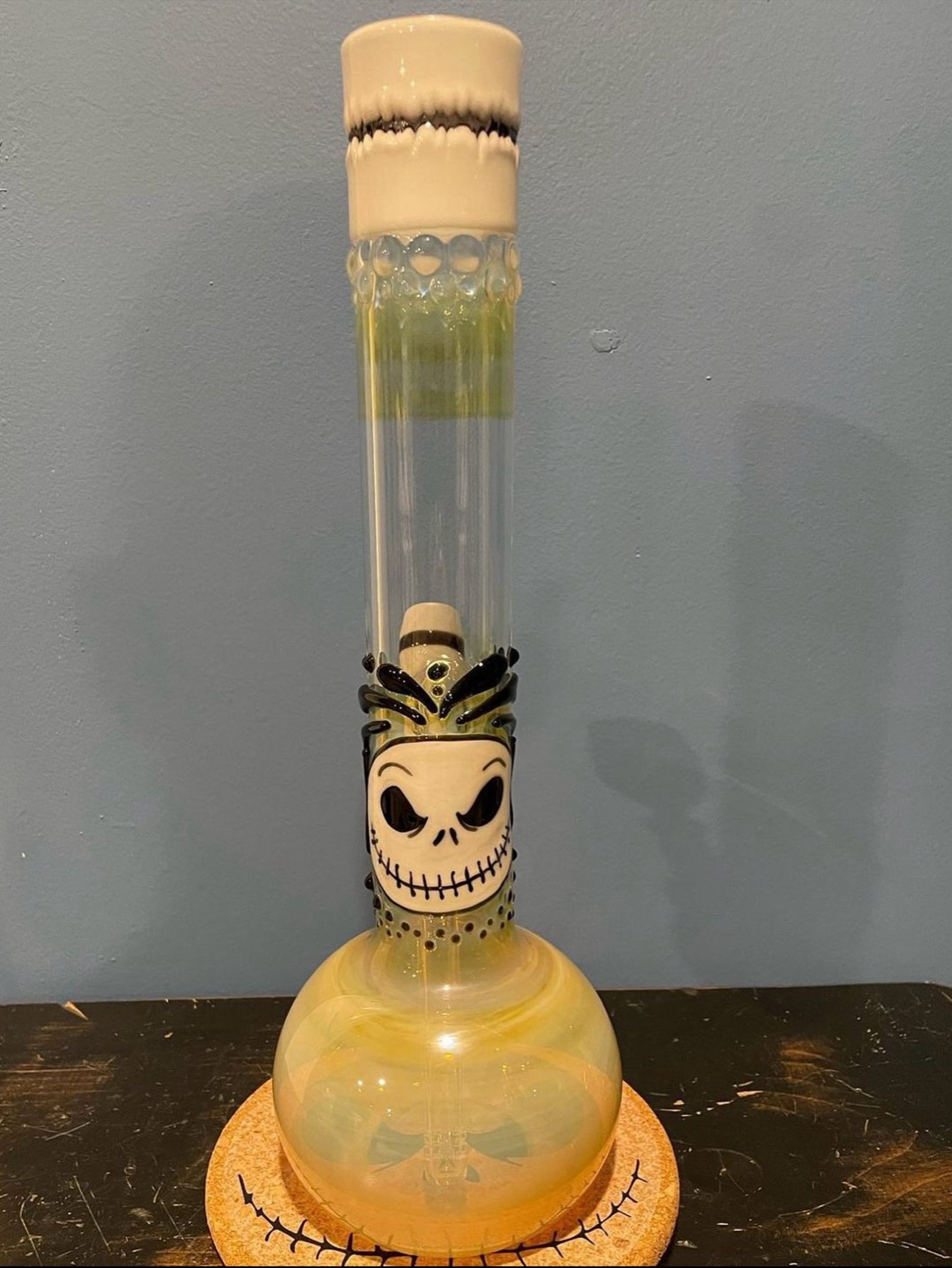 Preview pic of Trident glass
