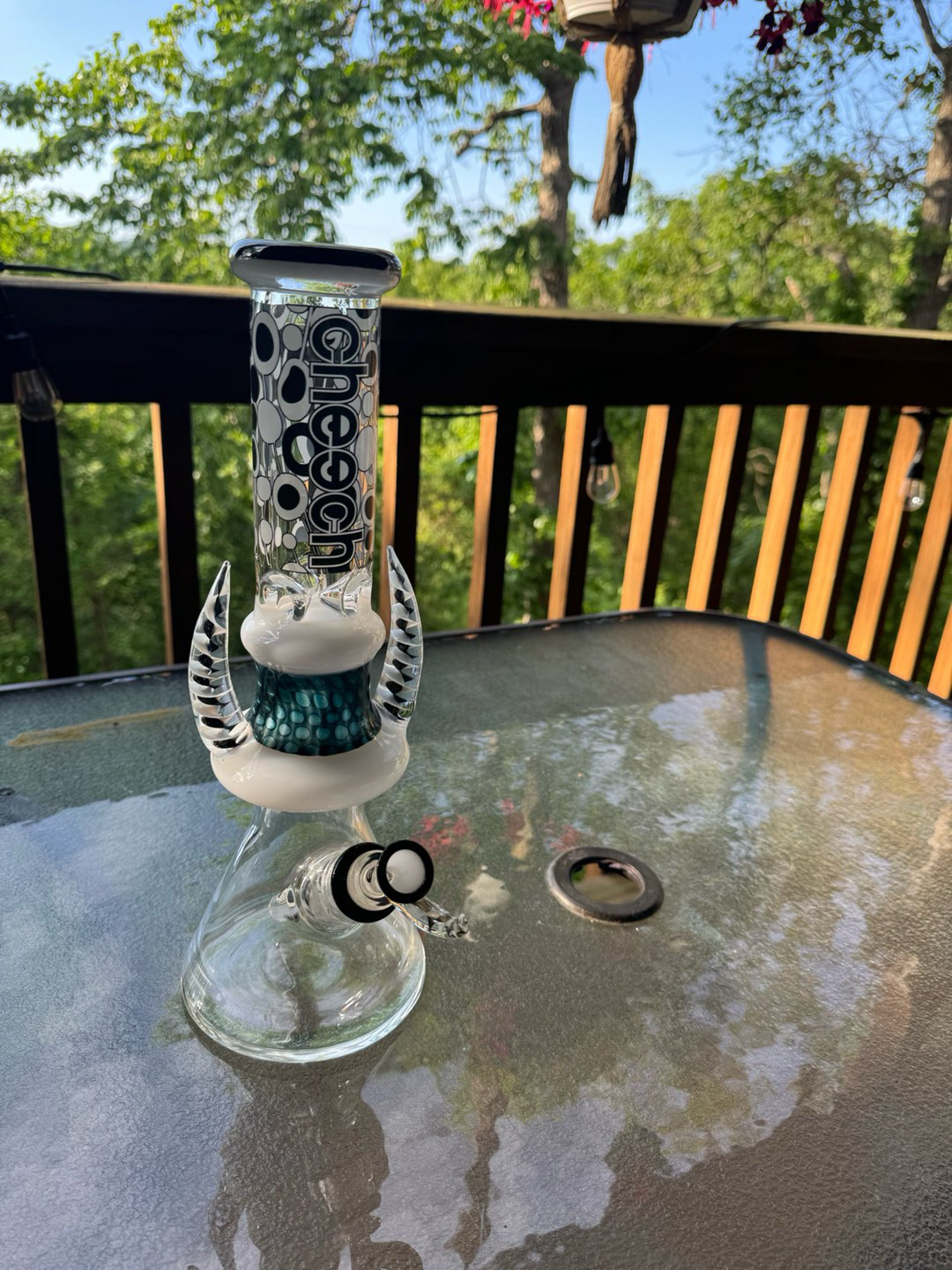 Preview pic of FREE SHIPPING! 14inch Cheech Glass Beaker Bong *NEW*