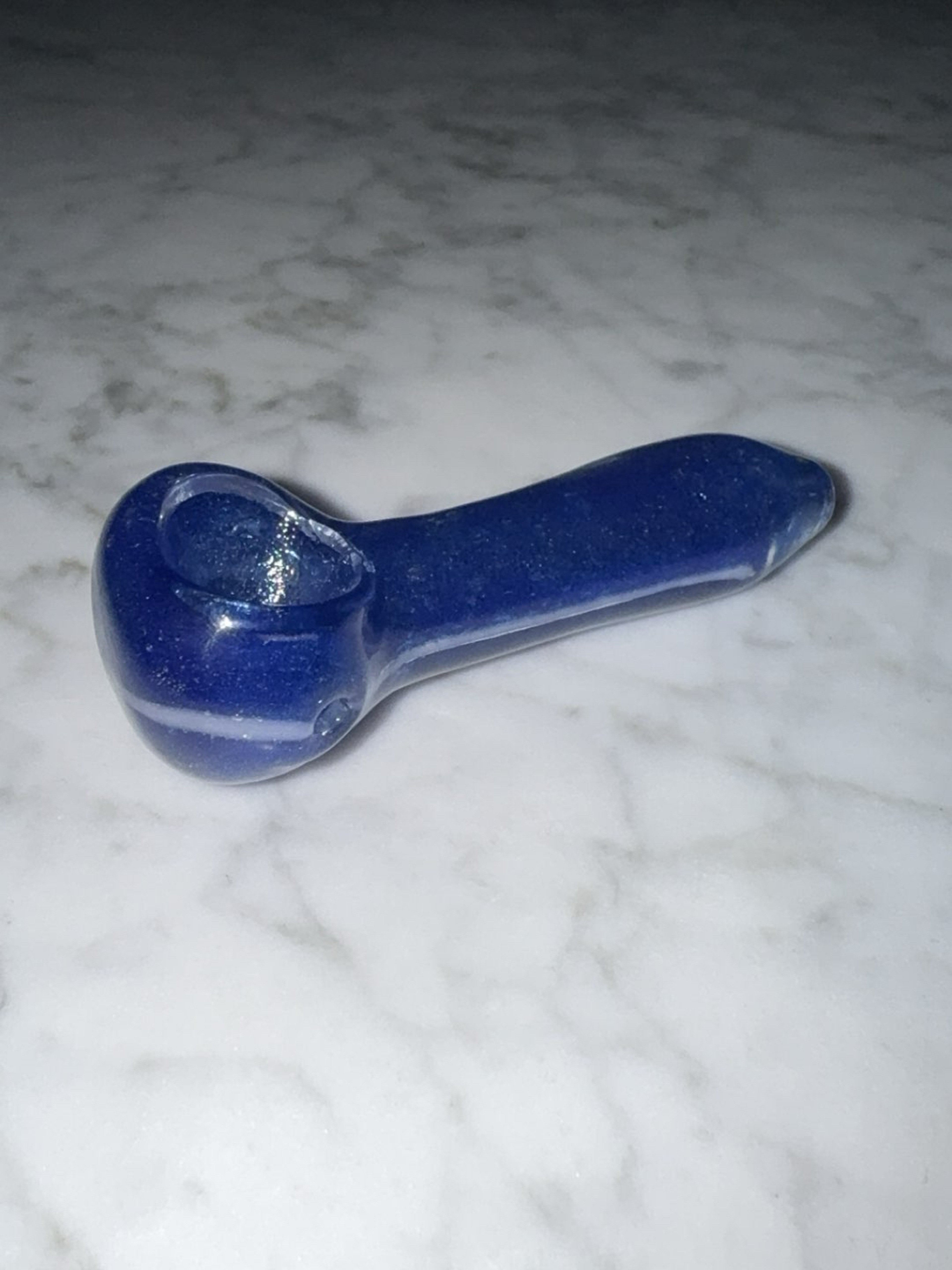 Preview pic of 3 inch blue hand pipe