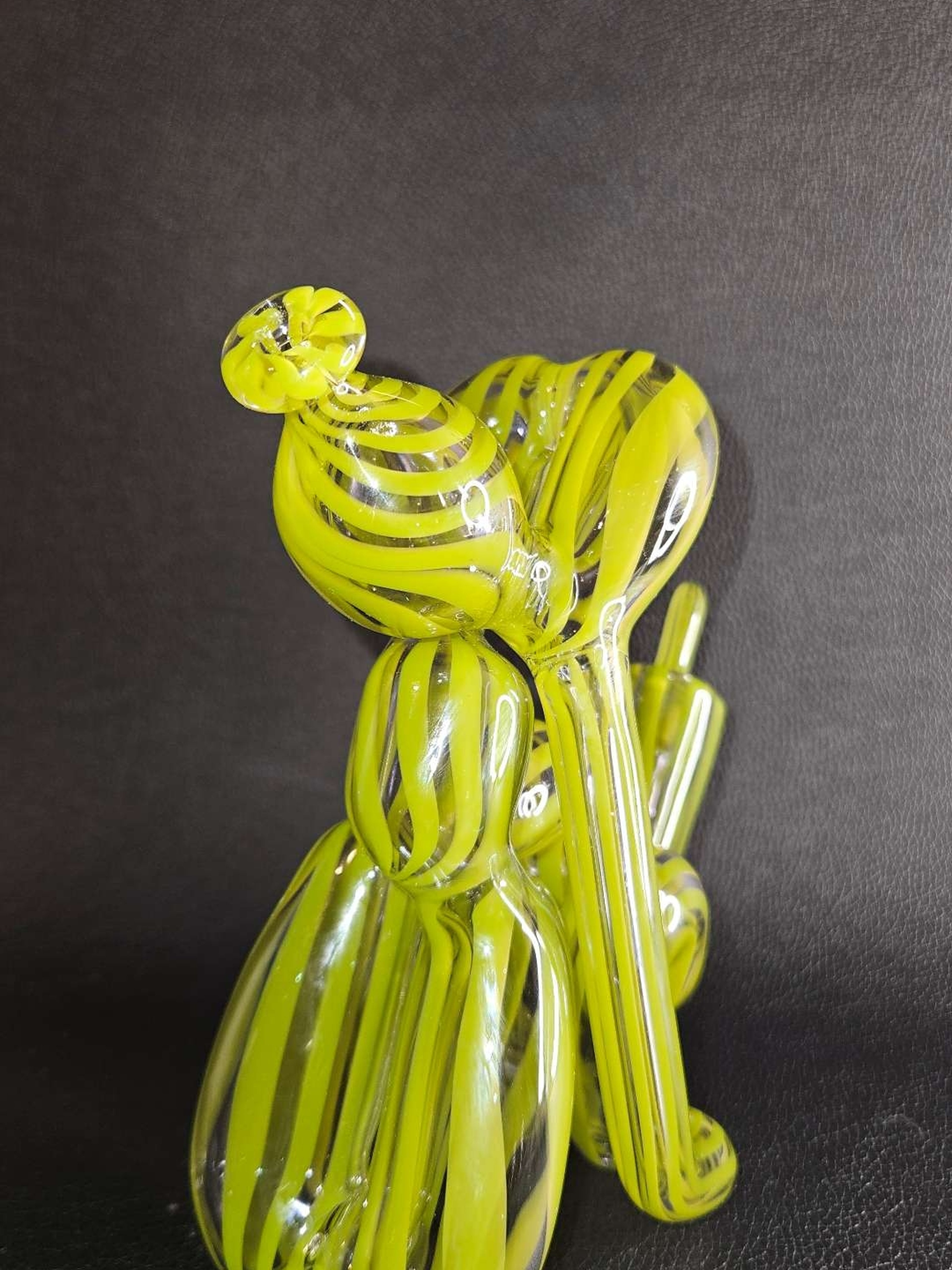 Preview pic of Recycler dog balloon