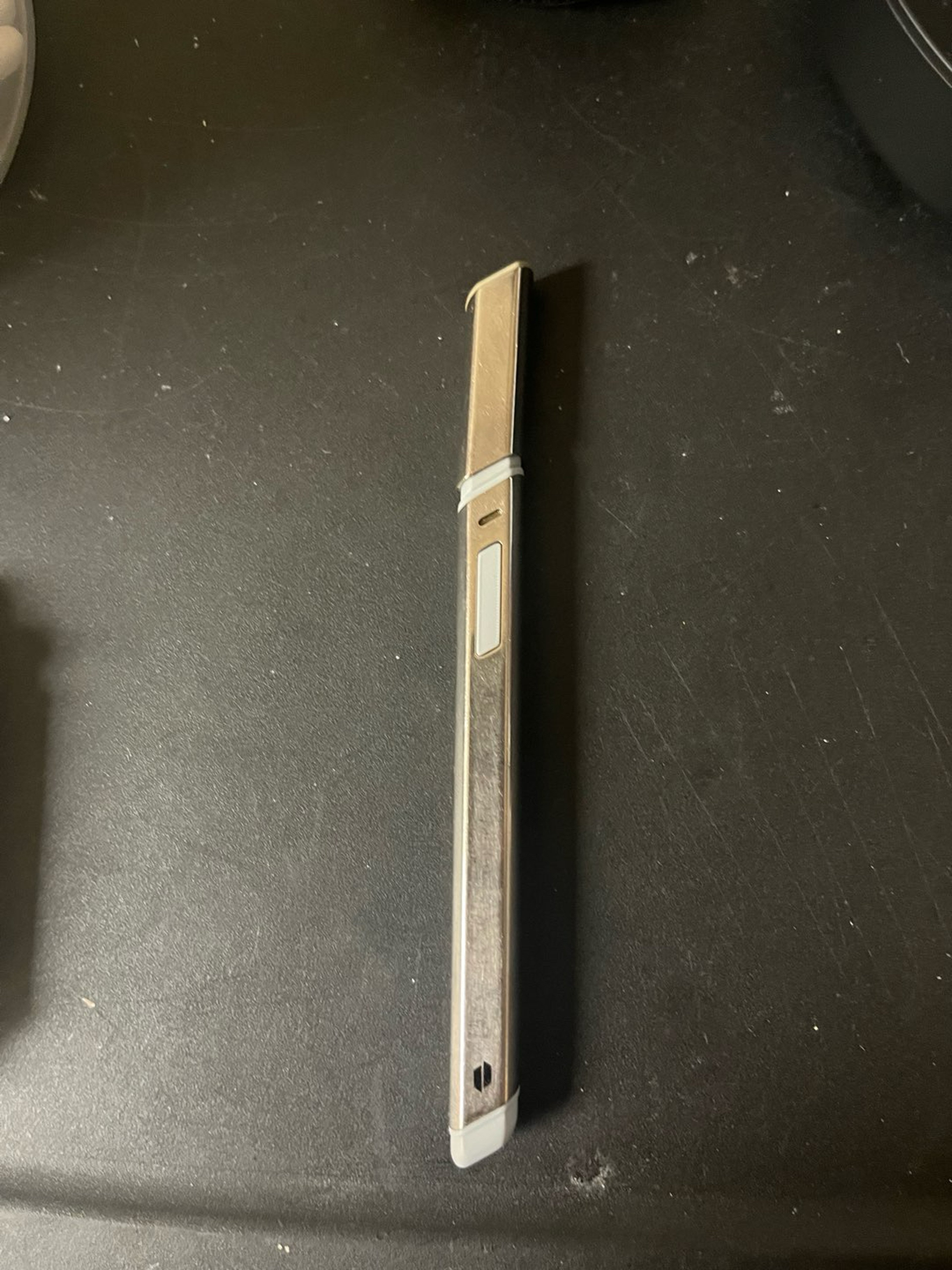 Preview pic of Puffco hotknife guardian