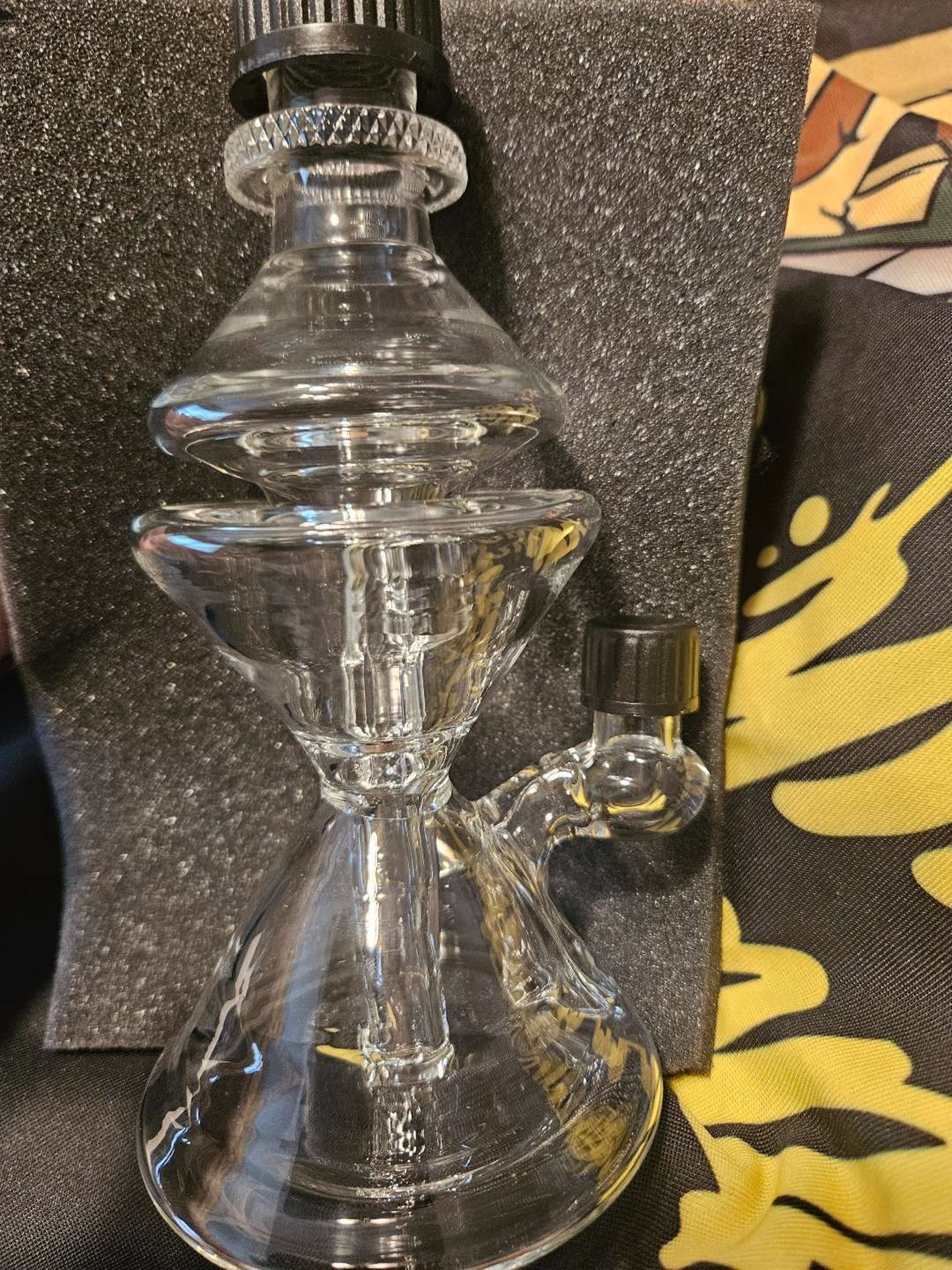 Preview pic of 24hr Sale 50% OFF !!!HourGlass Recycler w Bottle Top Seals.