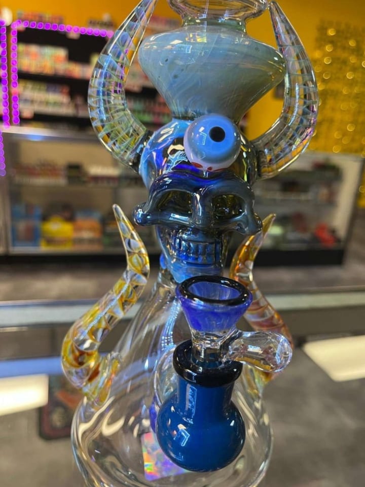Thick Tattoo Glass Recycler Rig