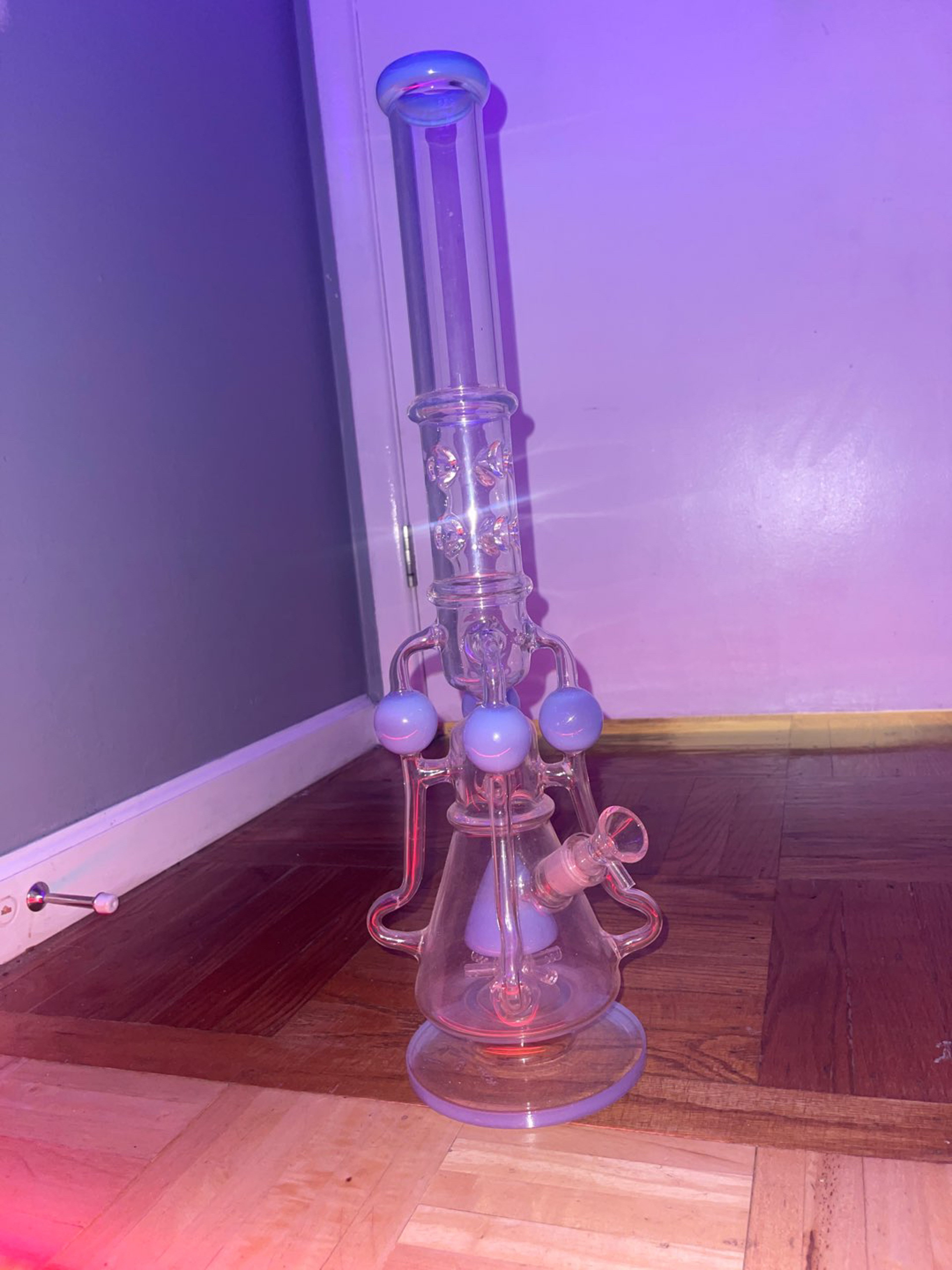 Preview pic of Big Matrix bong