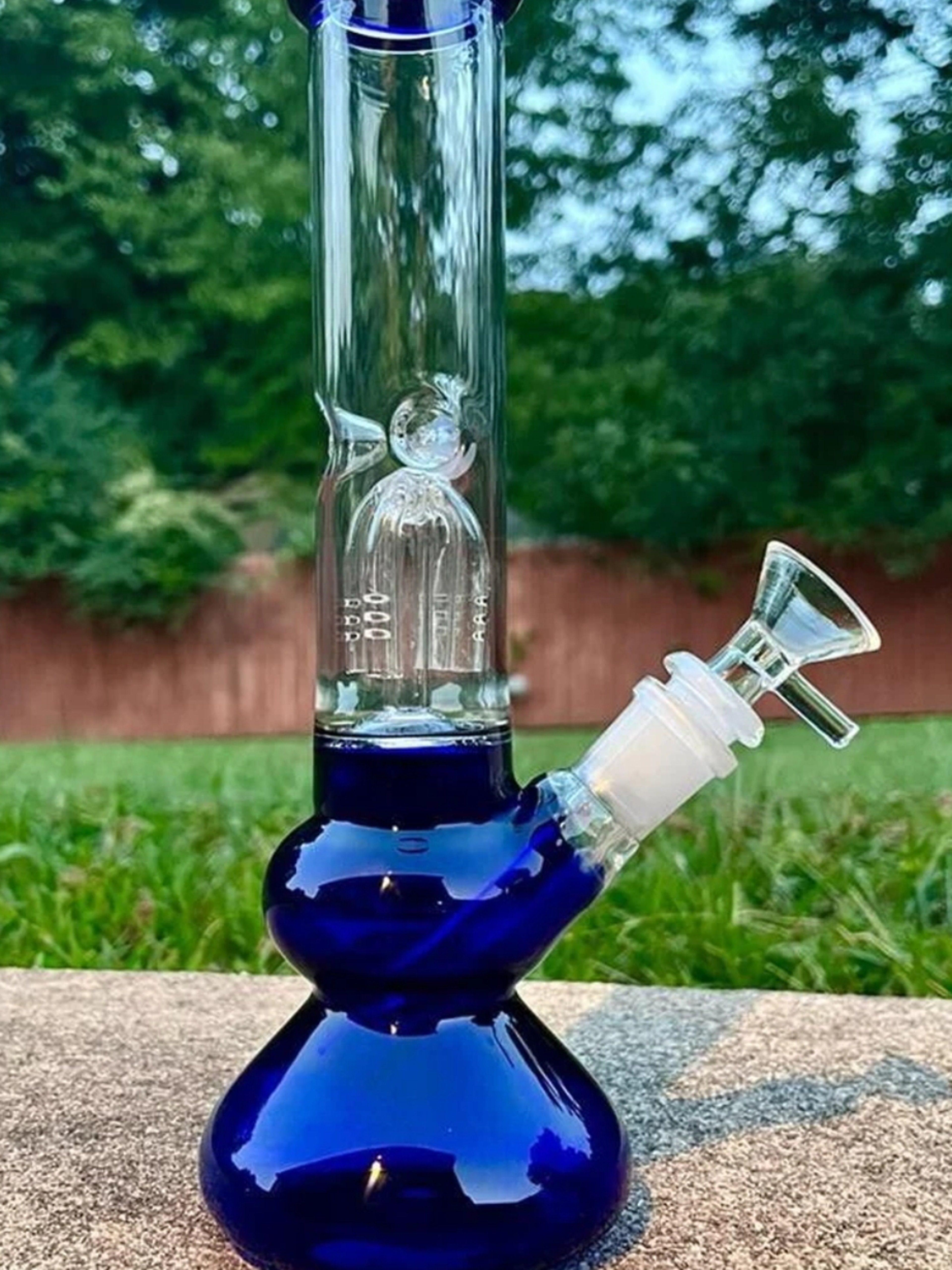 Preview pic of 10" Royal Blue 💙 Glass Rig Water Pipe