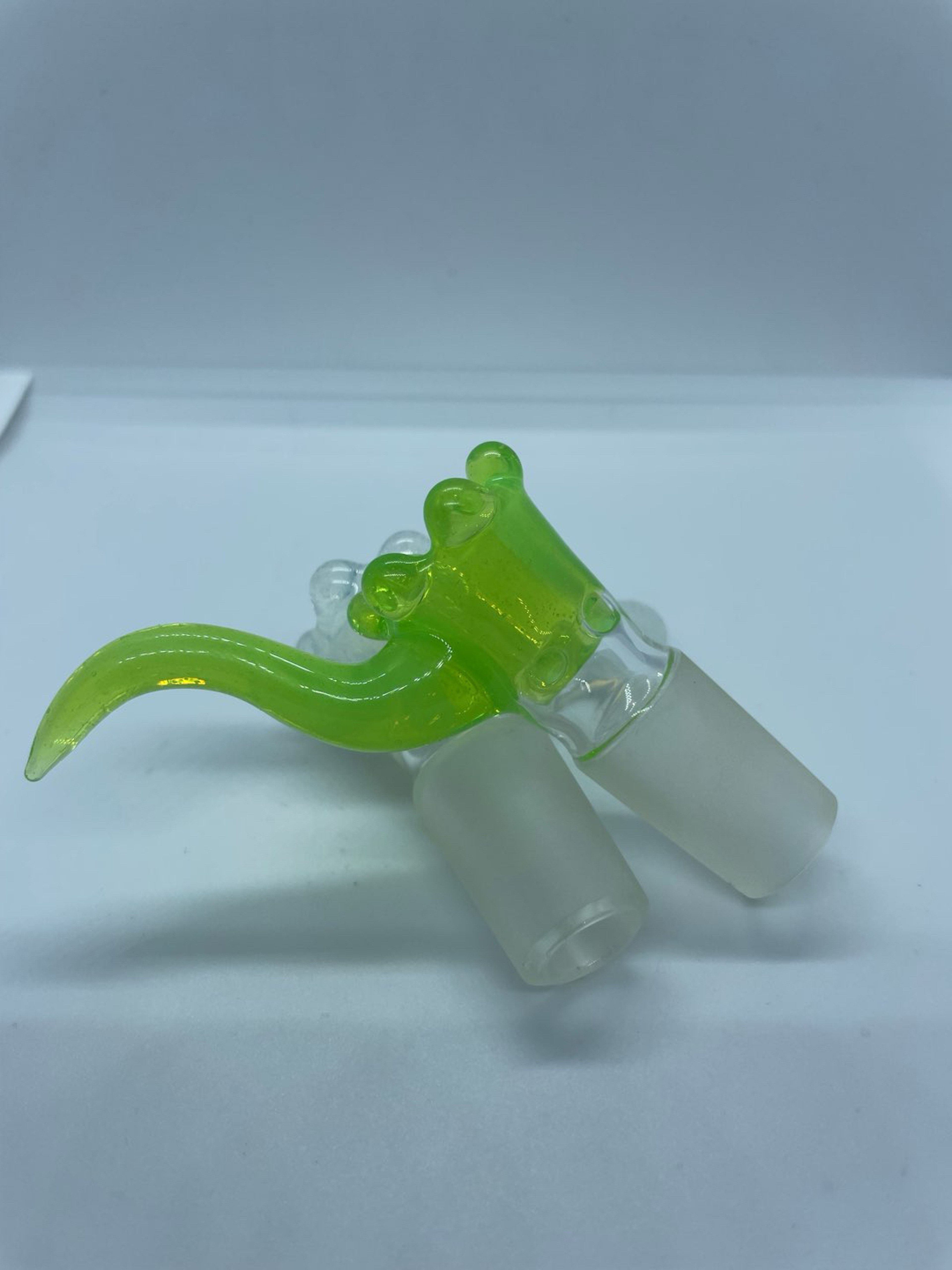 Preview pic of Handblown Slime Green Bowlpiece
