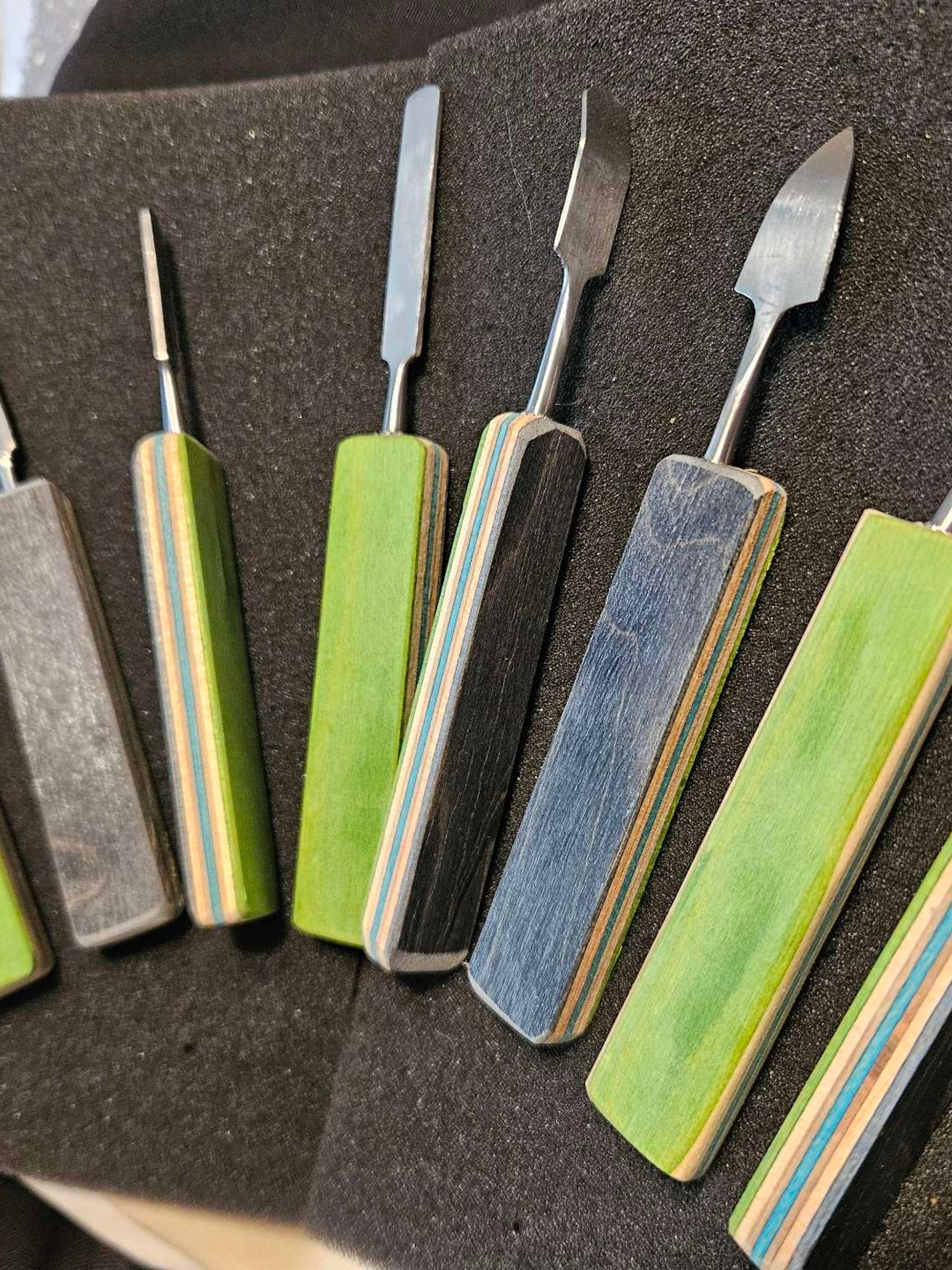 Preview pic of Recycled Skateboard Dabtools