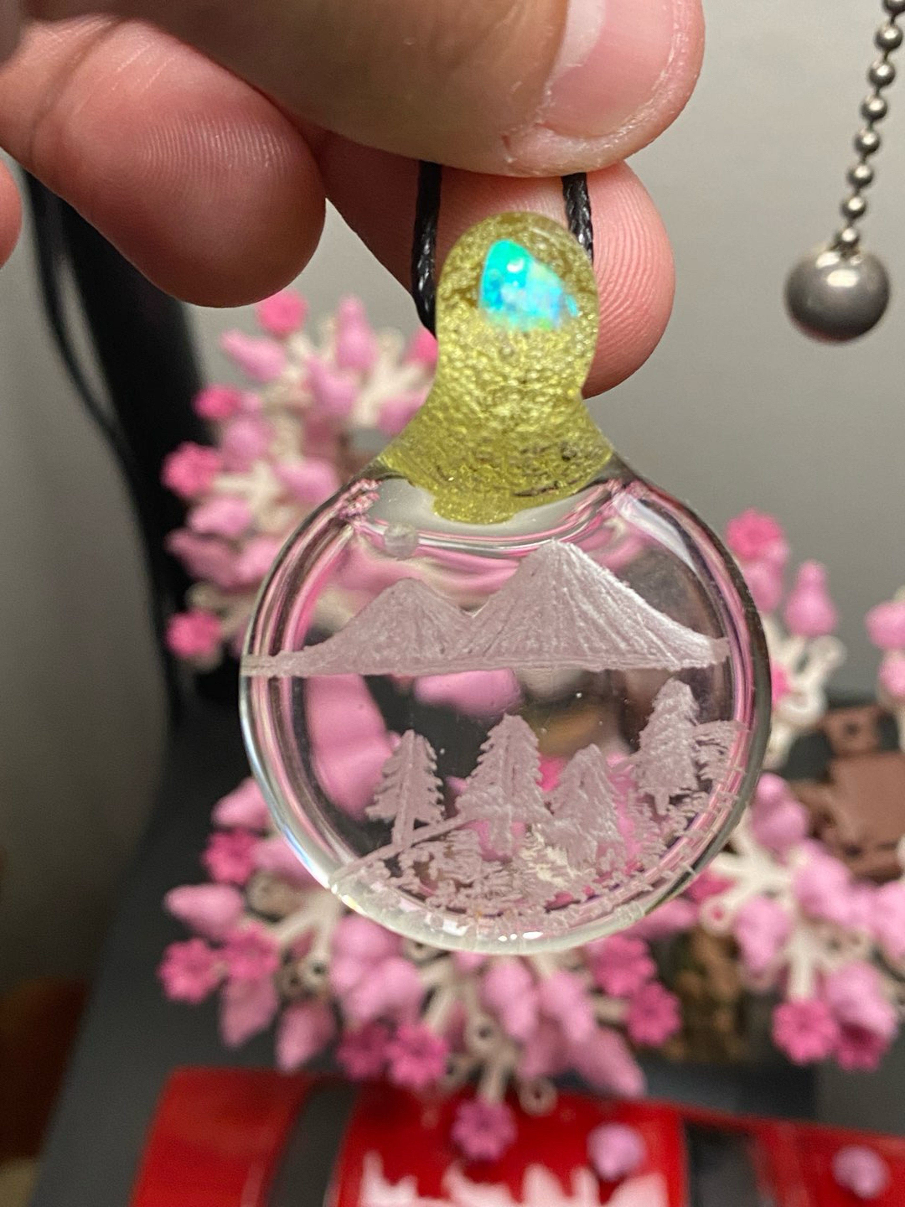 Preview pic of etched pendy