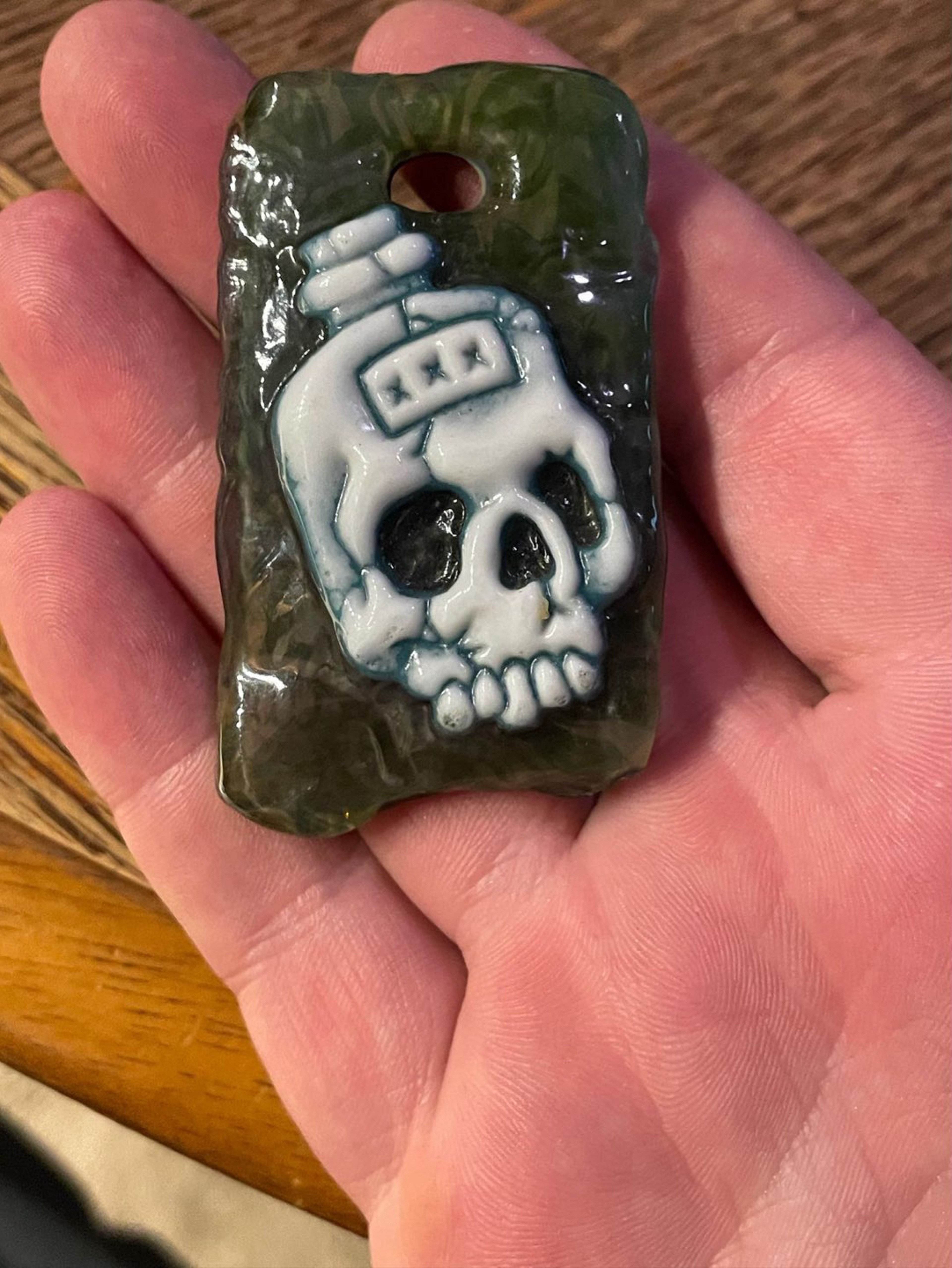 Preview pic of Trevi metal x rye skull toon tablet