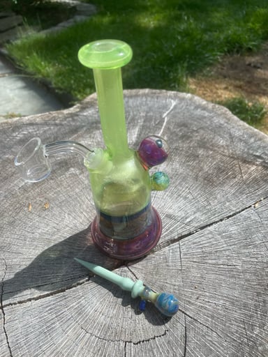 Preview pic of Handblown Rig with 10mm banger & poker