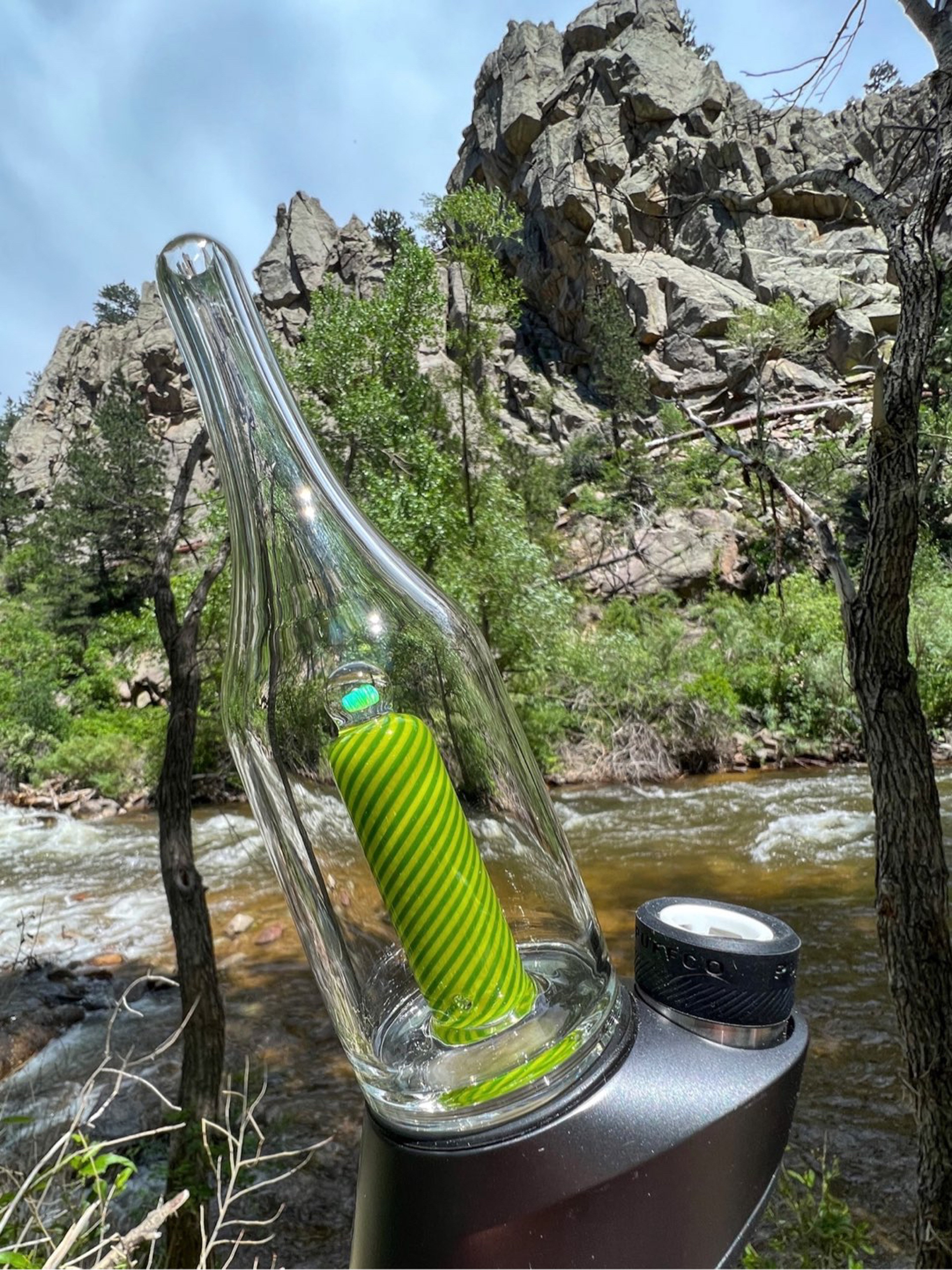 Preview pic of KIWI PUFFCO PEAK TOP