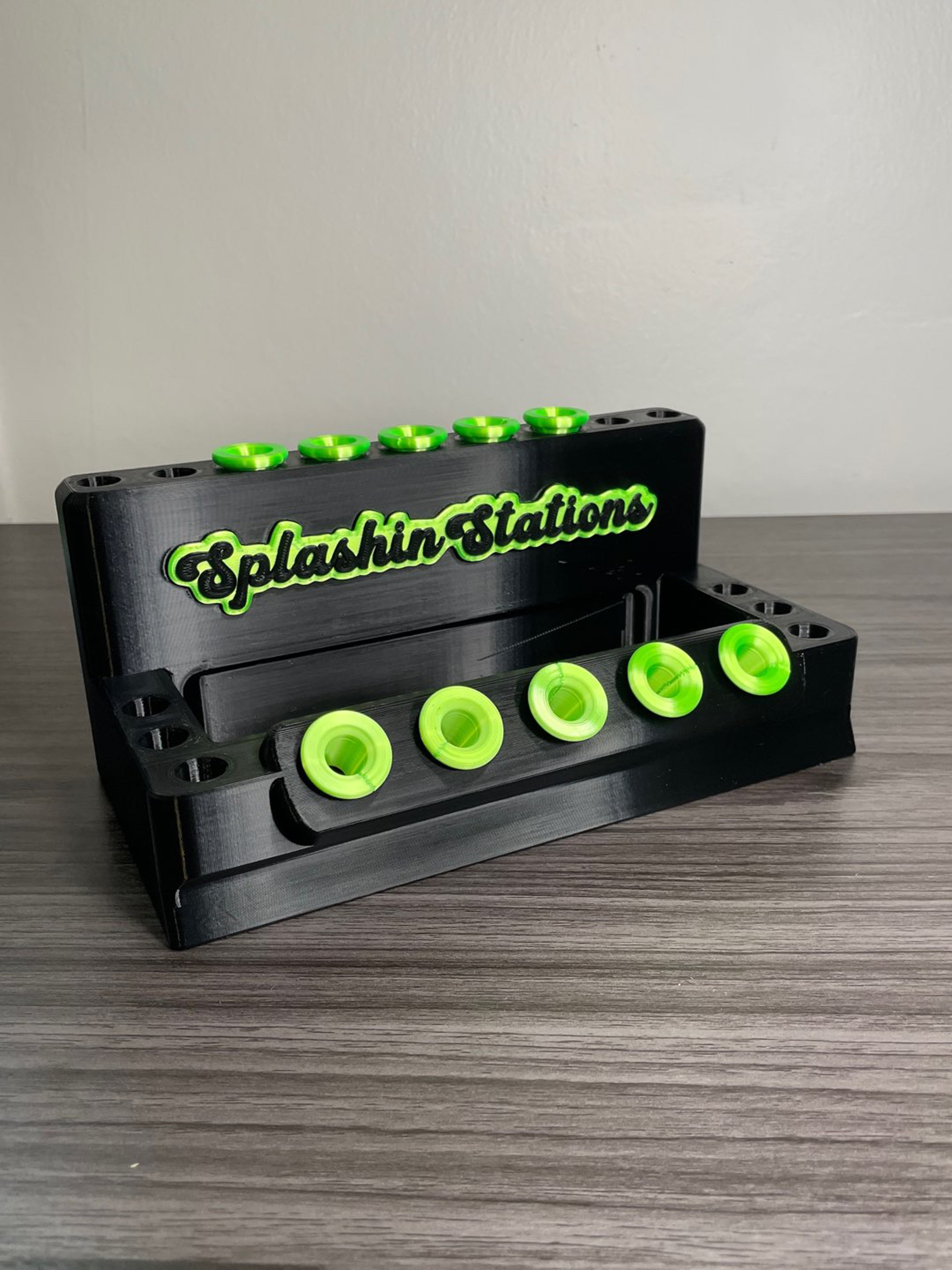 Preview pic of Banger Station XXL