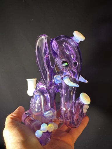 Preview pic of Les Moore Elephant Recycler