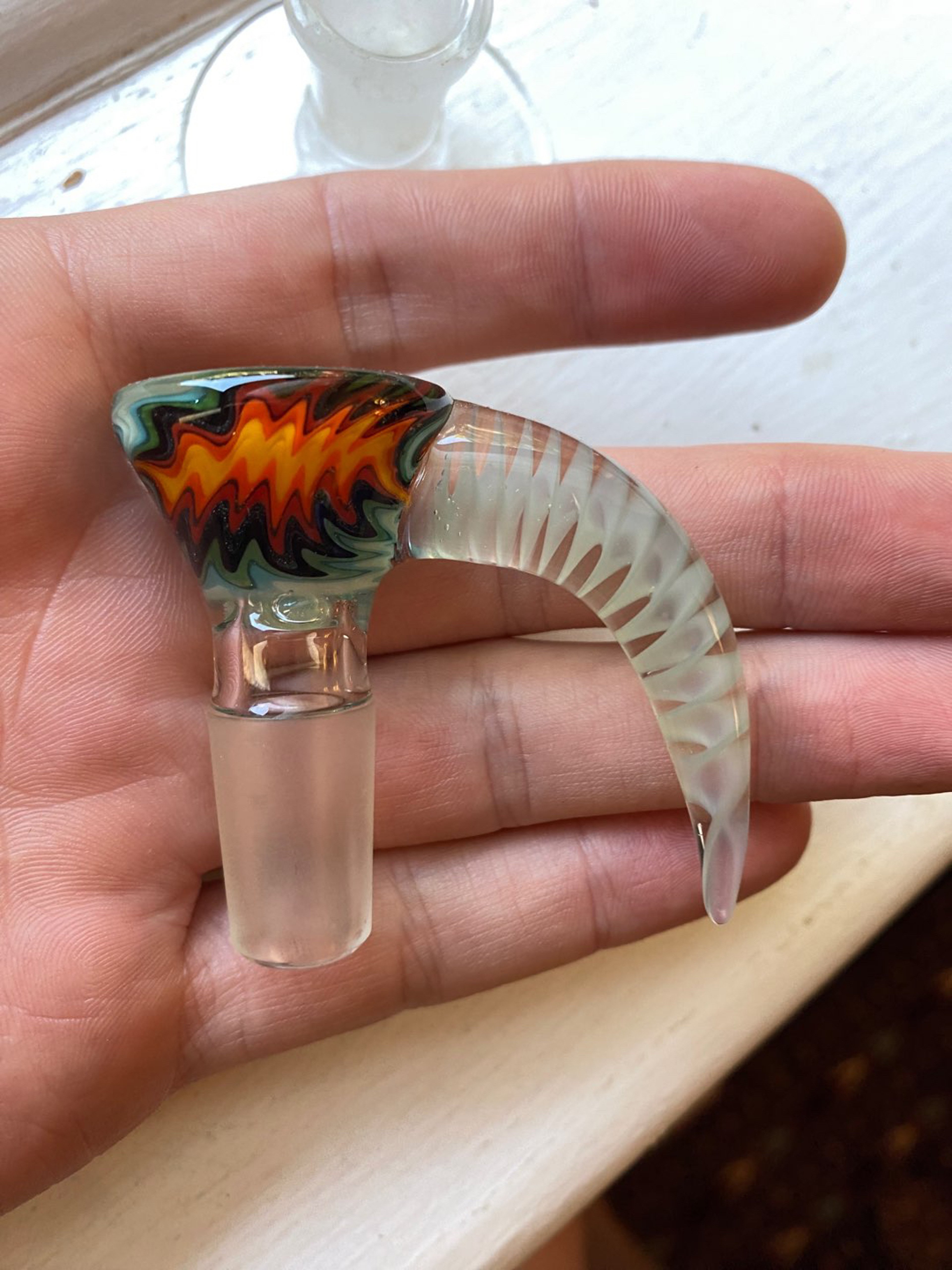 Preview pic of 2k glassart slide