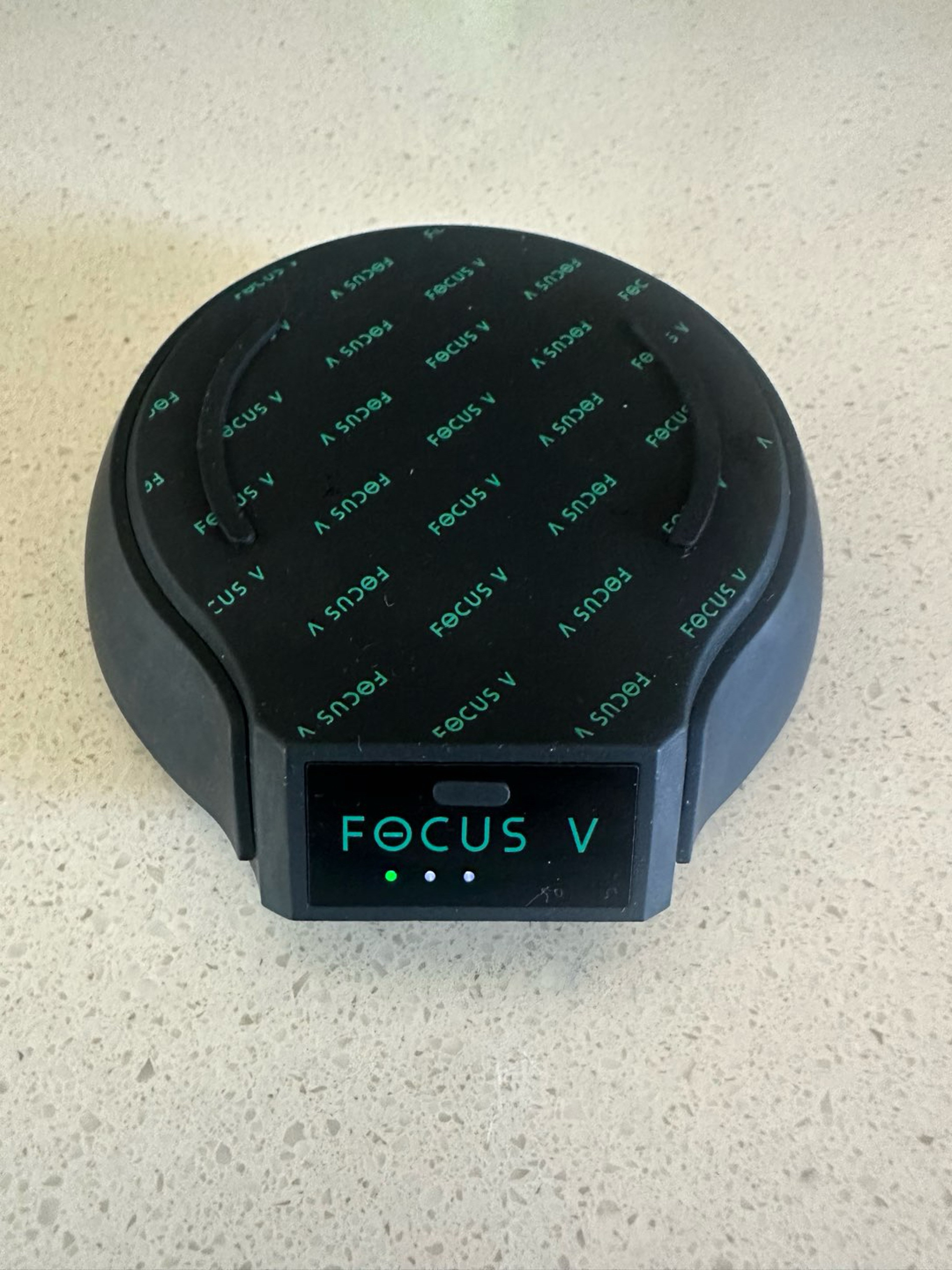 Preview pic of Carta Wireless Charging Dock $40