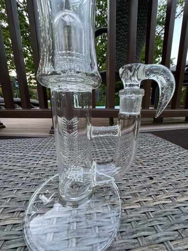Preview pic of Sovereignty Glass Mini 3 Line To Grid Dome Bent Neck w/Blue V Accents