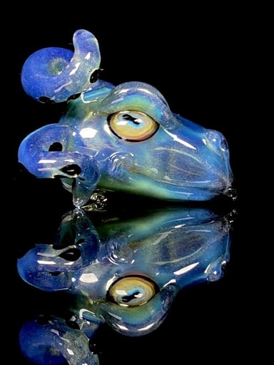 Preview pic of Satin aquatic dragon head pendant