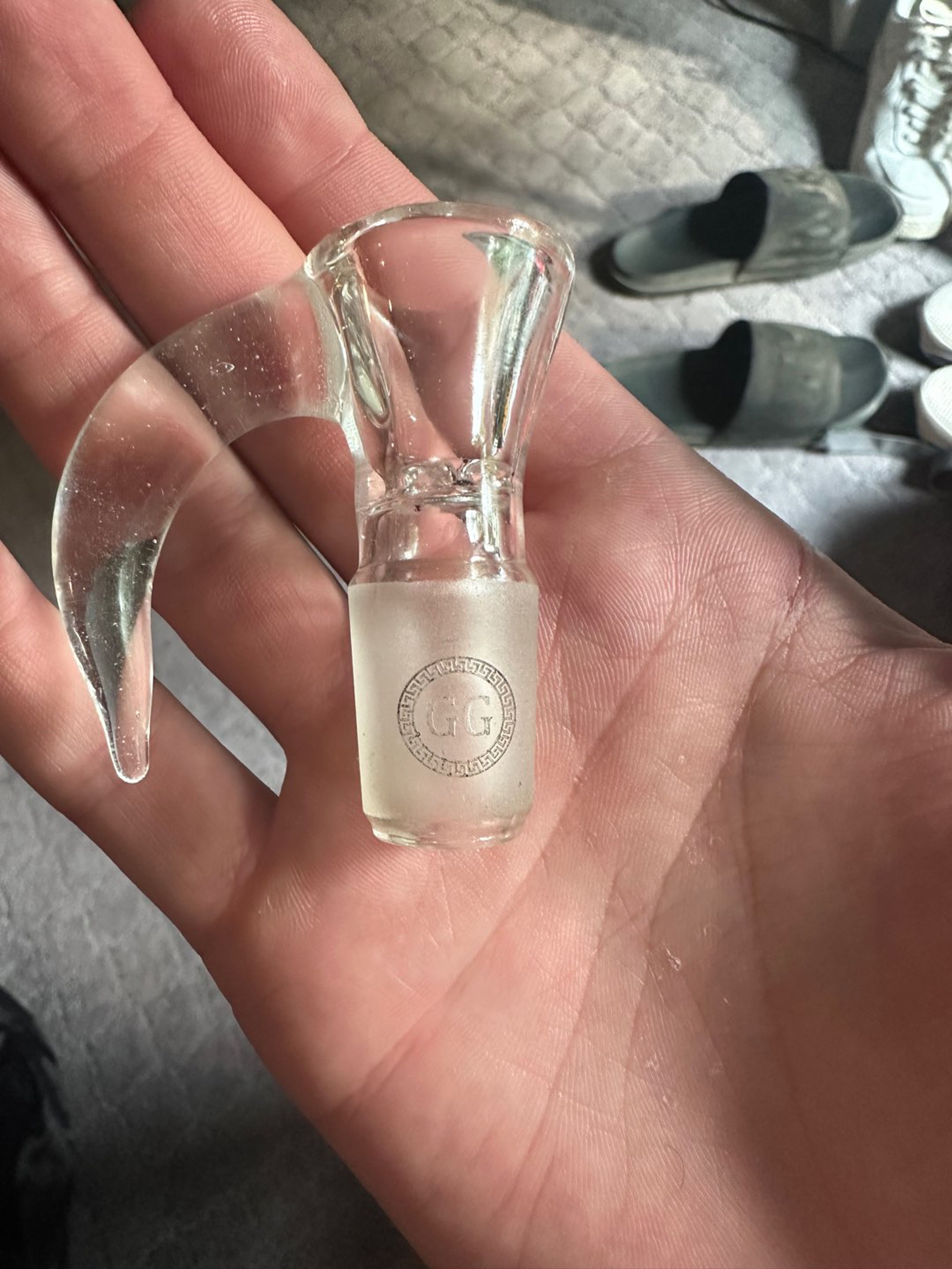 Preview pic of Greek glass 18mm 4 hole uv bowl