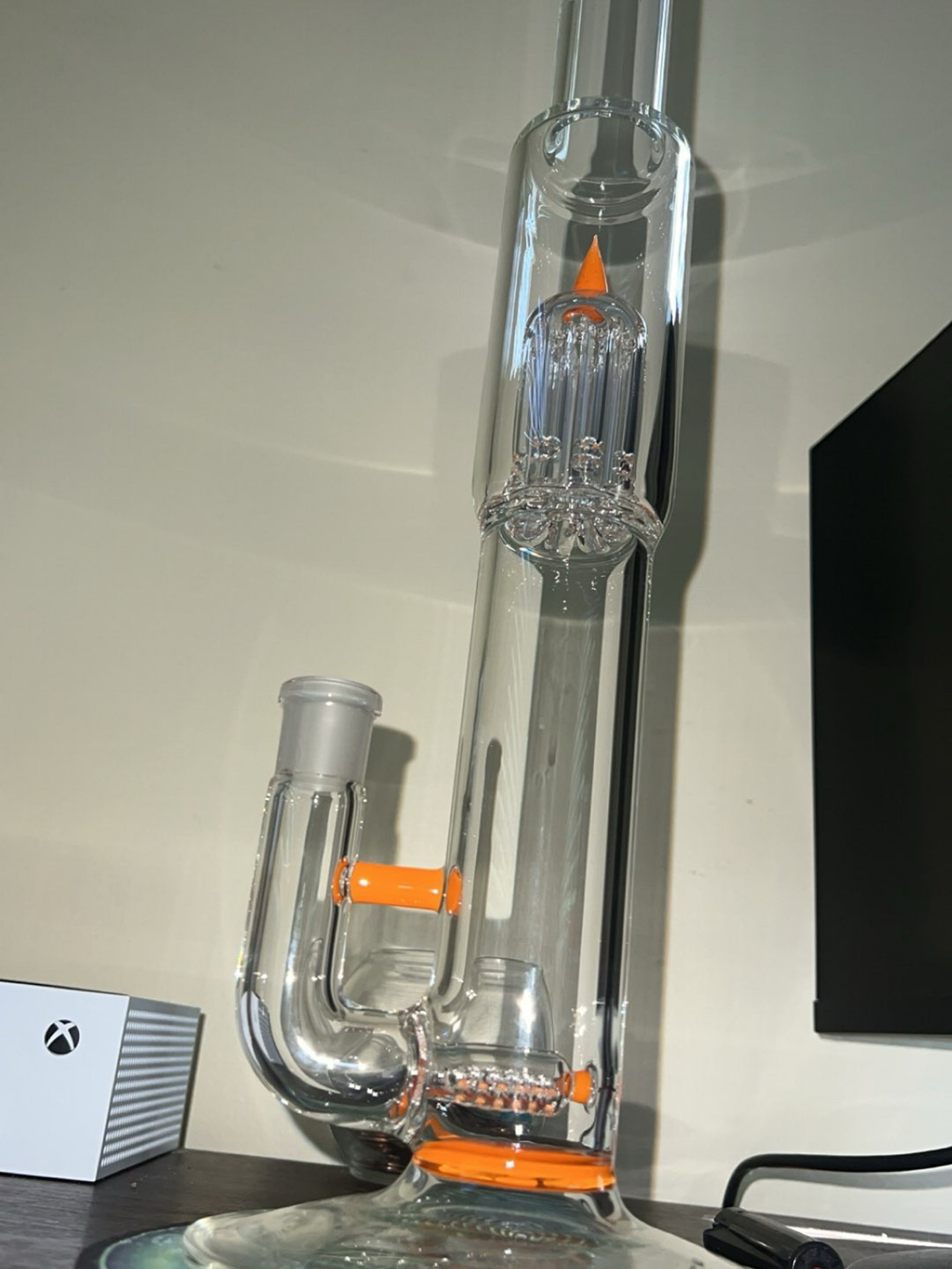 Preview pic of *final price drop* downgrid to 8 arm sovereignty partial accent Lava