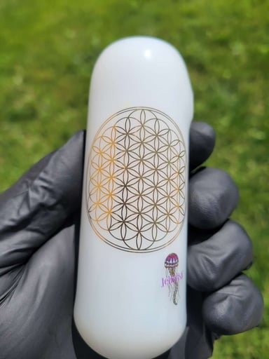 Preview pic of JELLYFISH GLASS PUSH BUBBLER