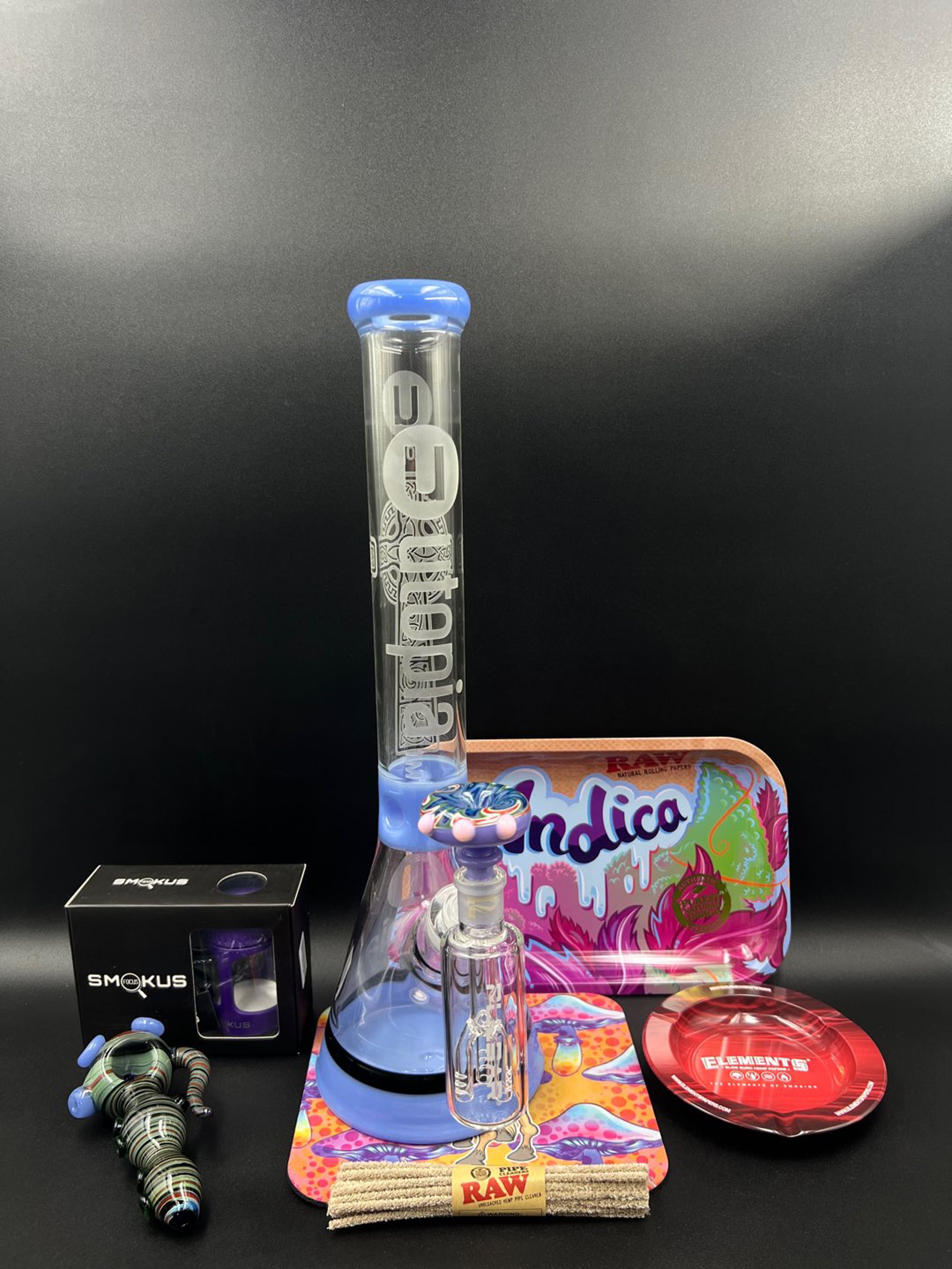 Preview pic of Utopia Glass 18” Beaker Bong Set