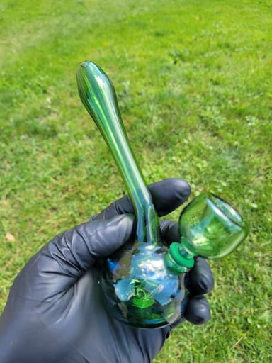 Preview pic of JELLYFISH GLASS PUSH BUBBLER