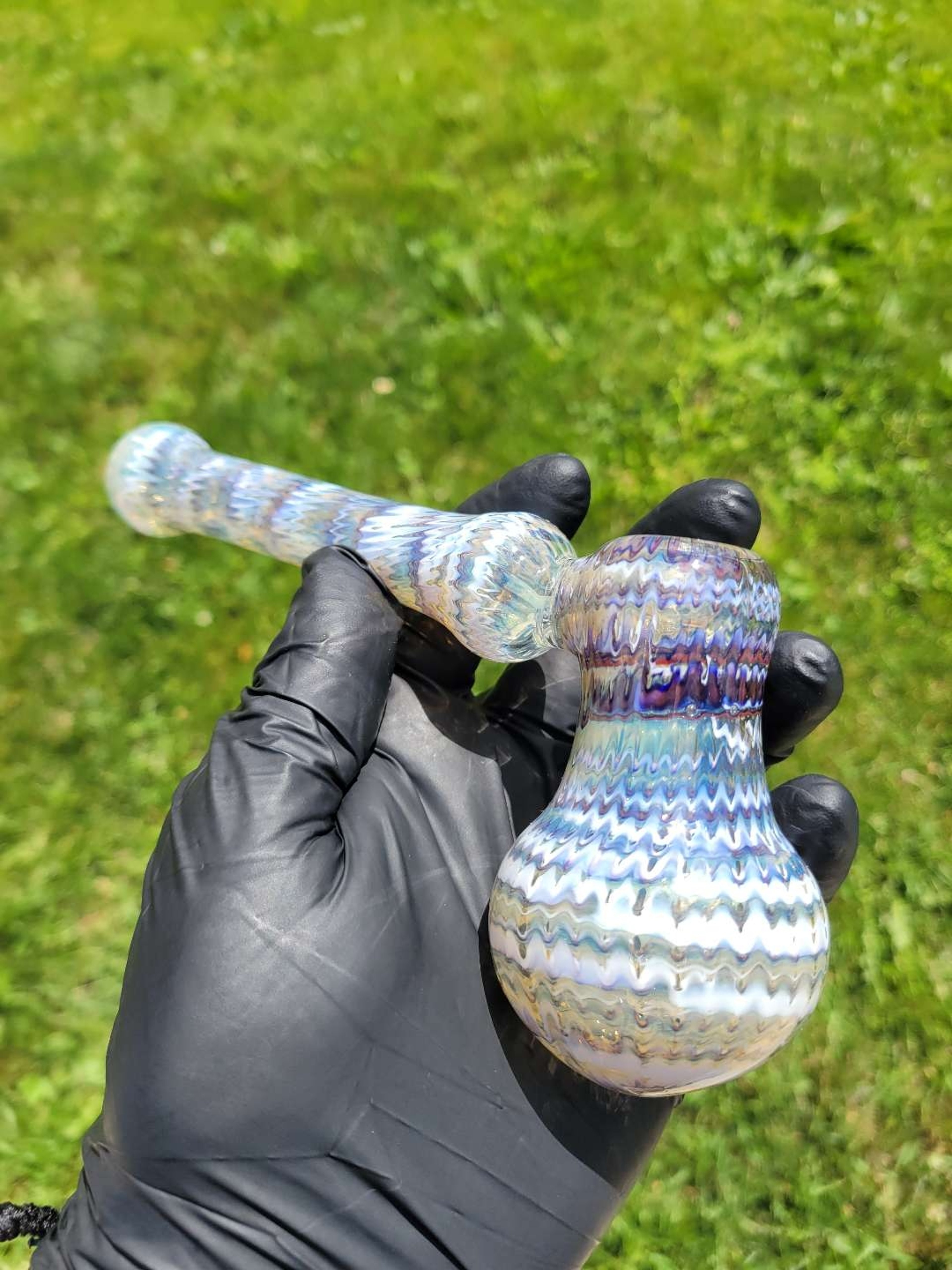 Preview pic of J ART GLASS PUSH BUBBLER