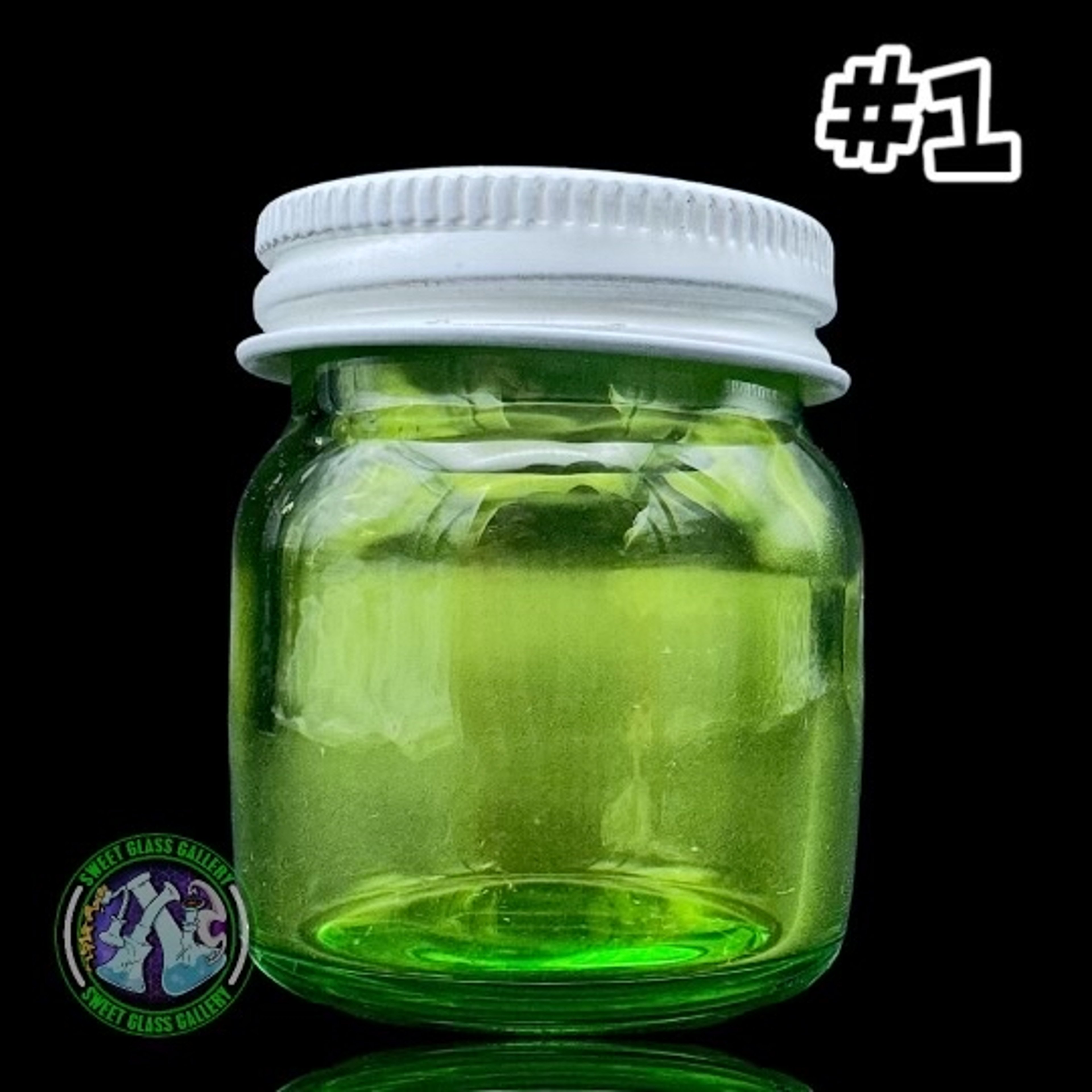 Preview pic of Keepsake Glass - Baller Jar 1oz #1