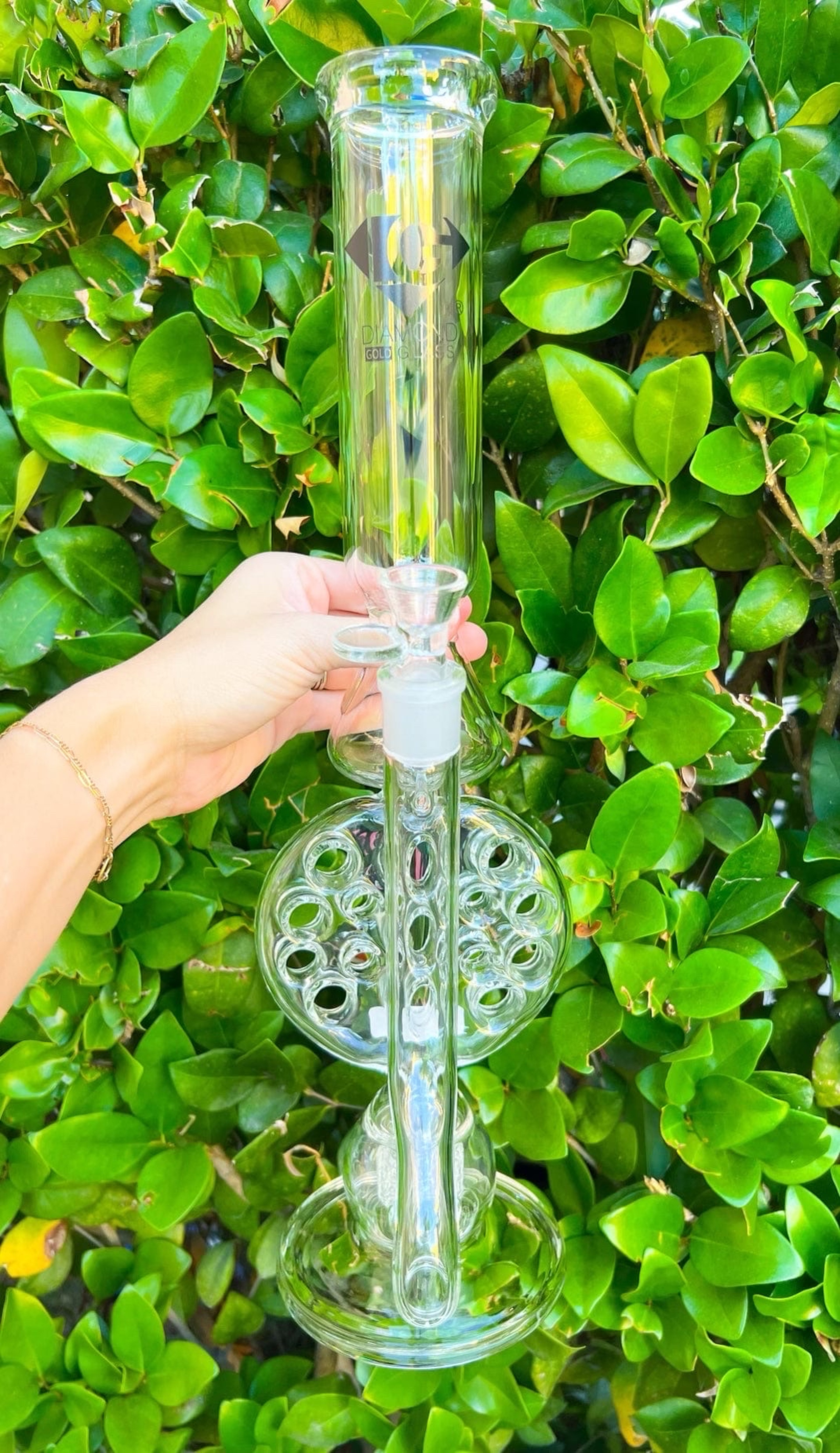 Preview pic of Diamond Glass Swiss Perc 18in Water Pipe