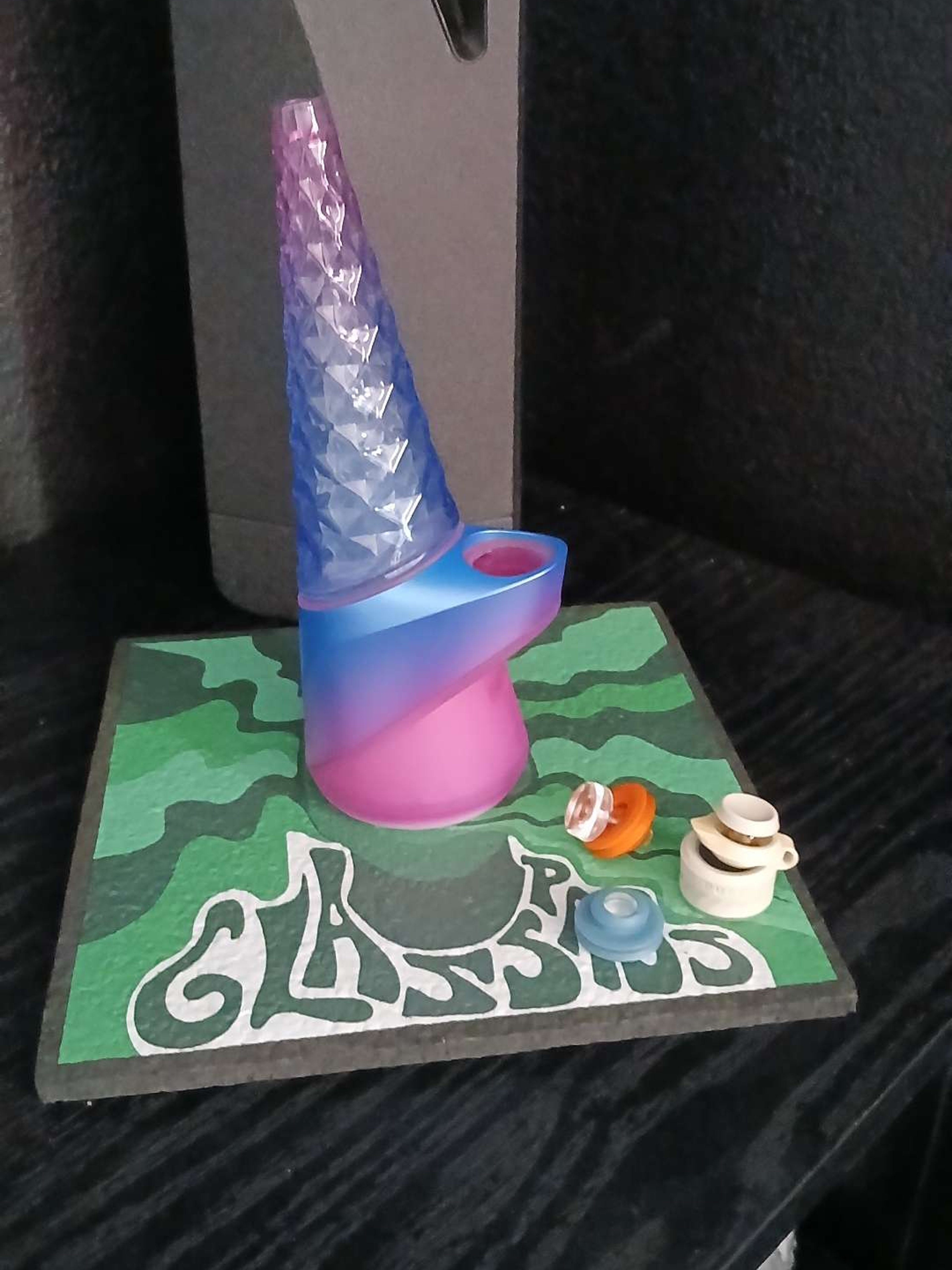 Preview pic of Puffco peak pro's indiglow
