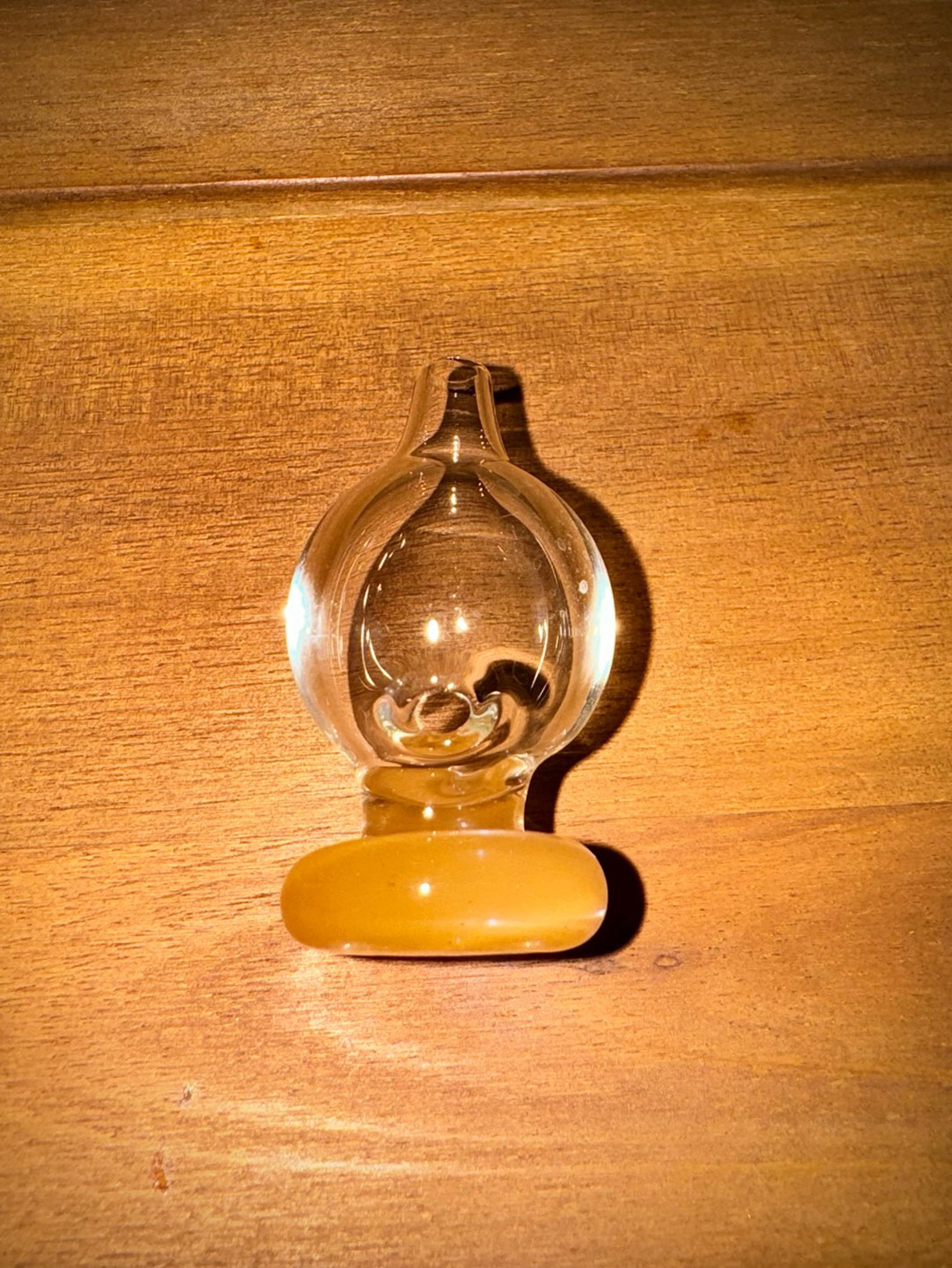 Preview pic of Clear & Orange Bubble Cap