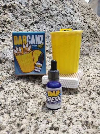 Preview pic of DabCanz Clean Rig Kit (alcohol free)
