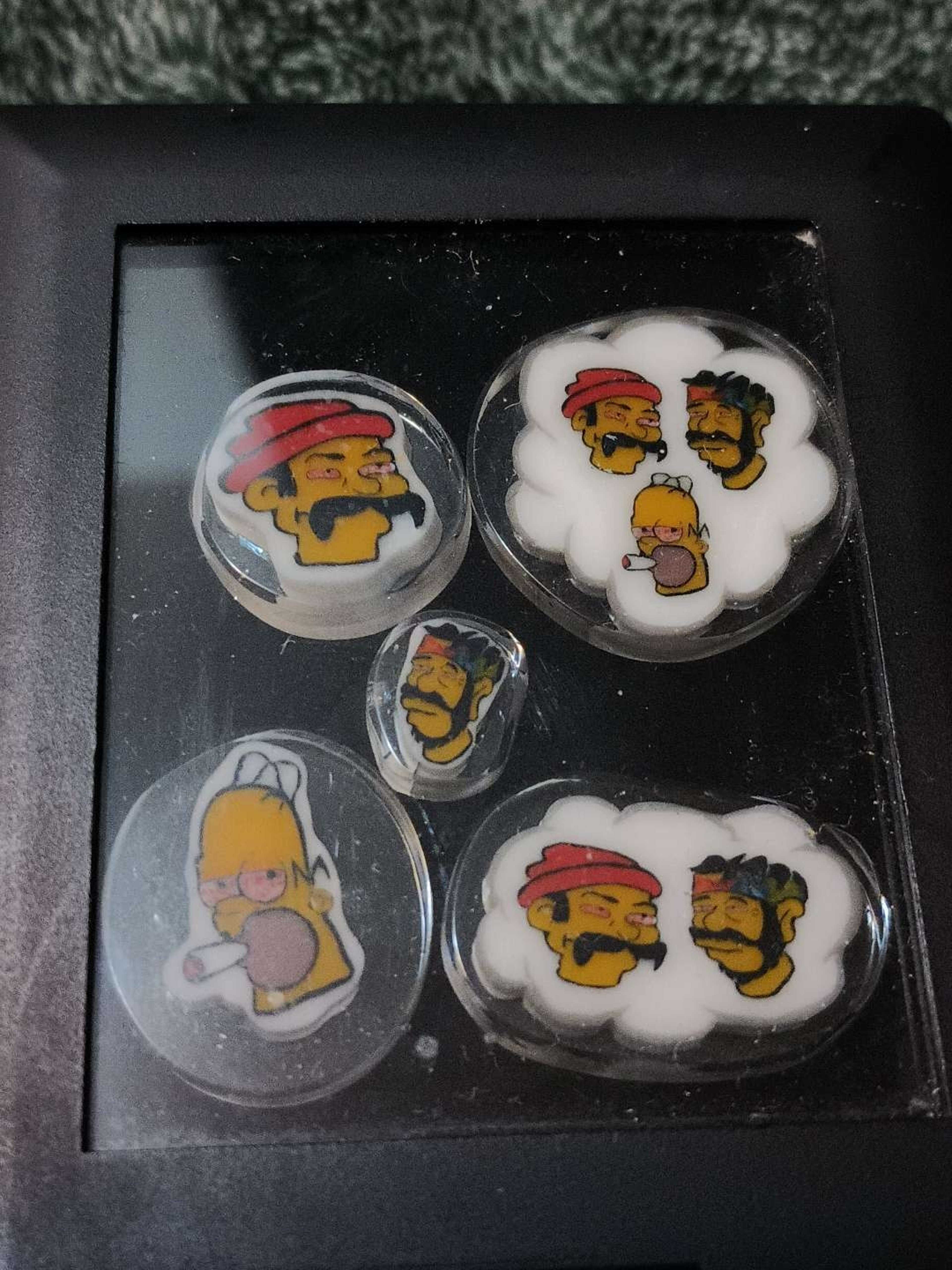 Preview pic of Simpsons Cheech n Chong mille coins