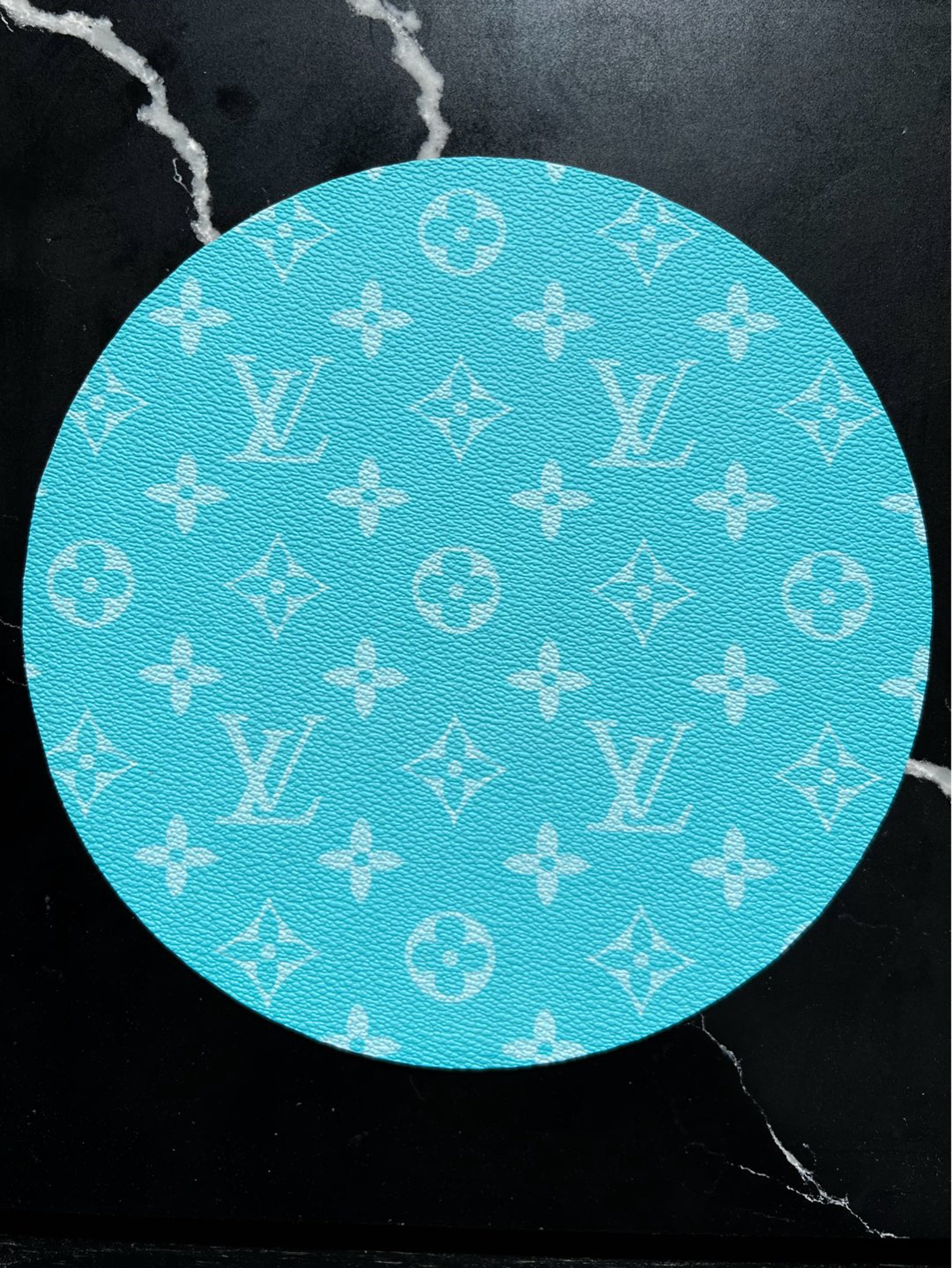 Preview pic of Blue LV Mat