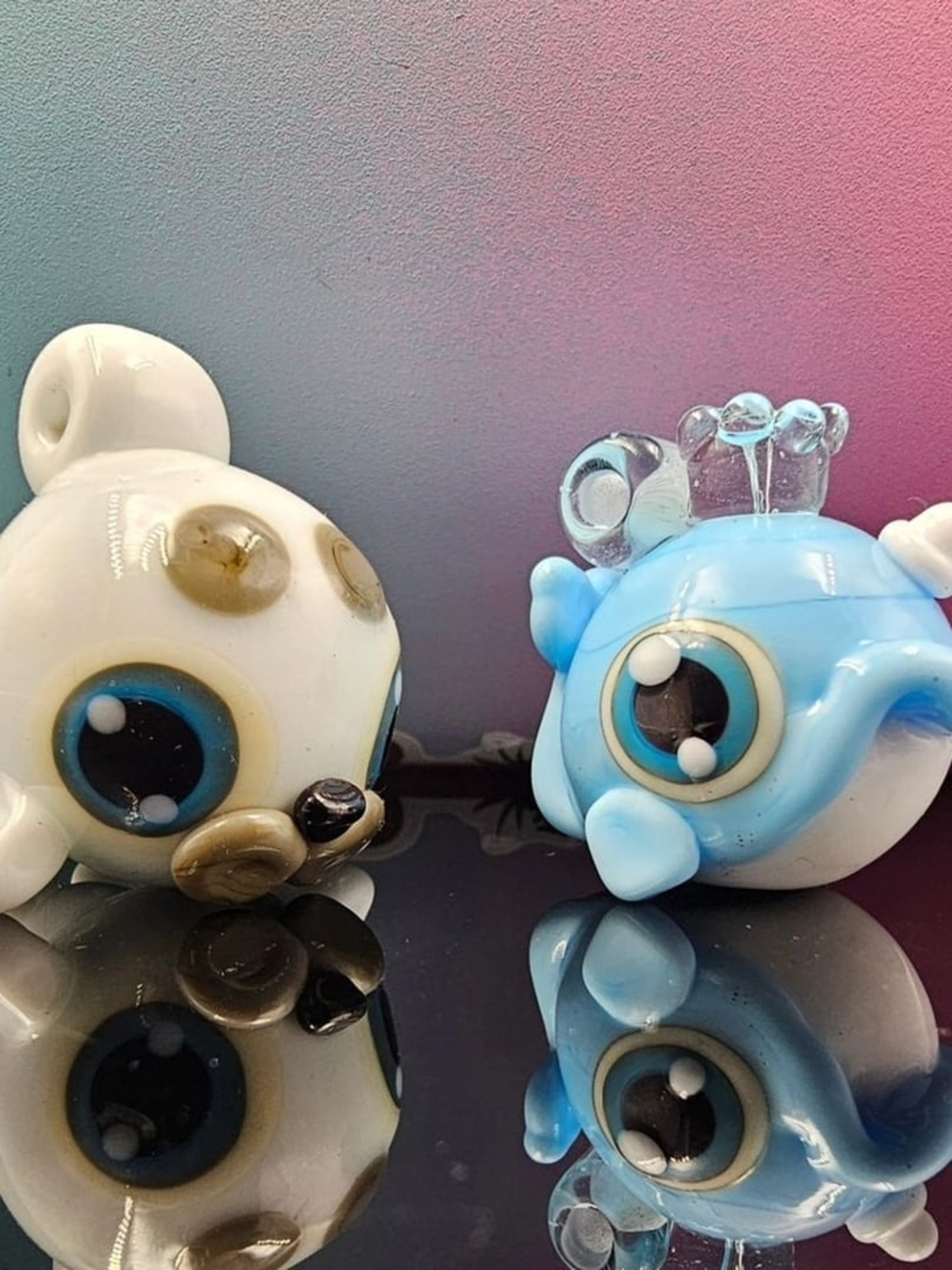 Preview pic of Blingsquaredcuteglass pendants