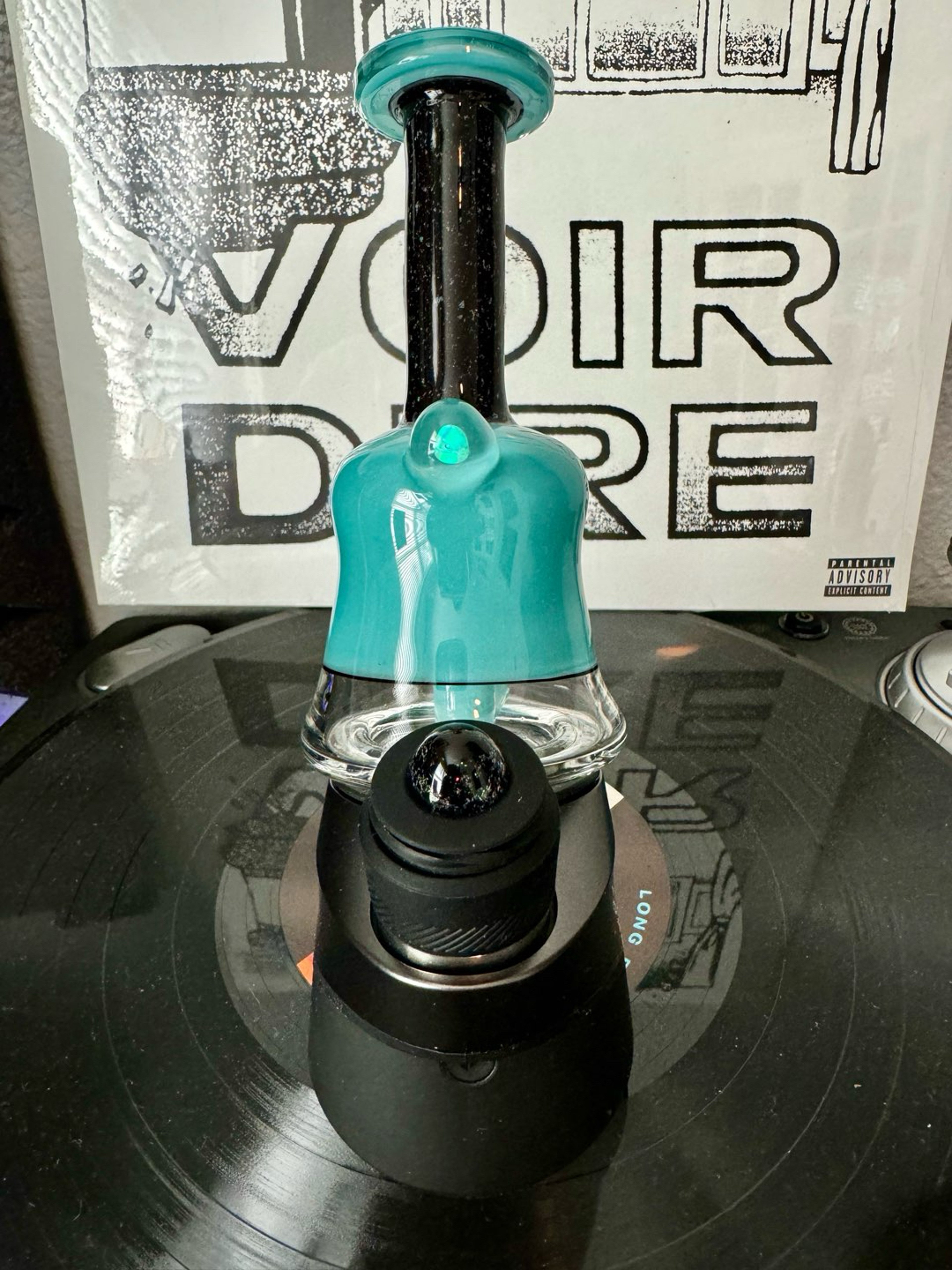 Preview pic of Grass Hoppa Glass Puffco glass top with oculus cap OBO