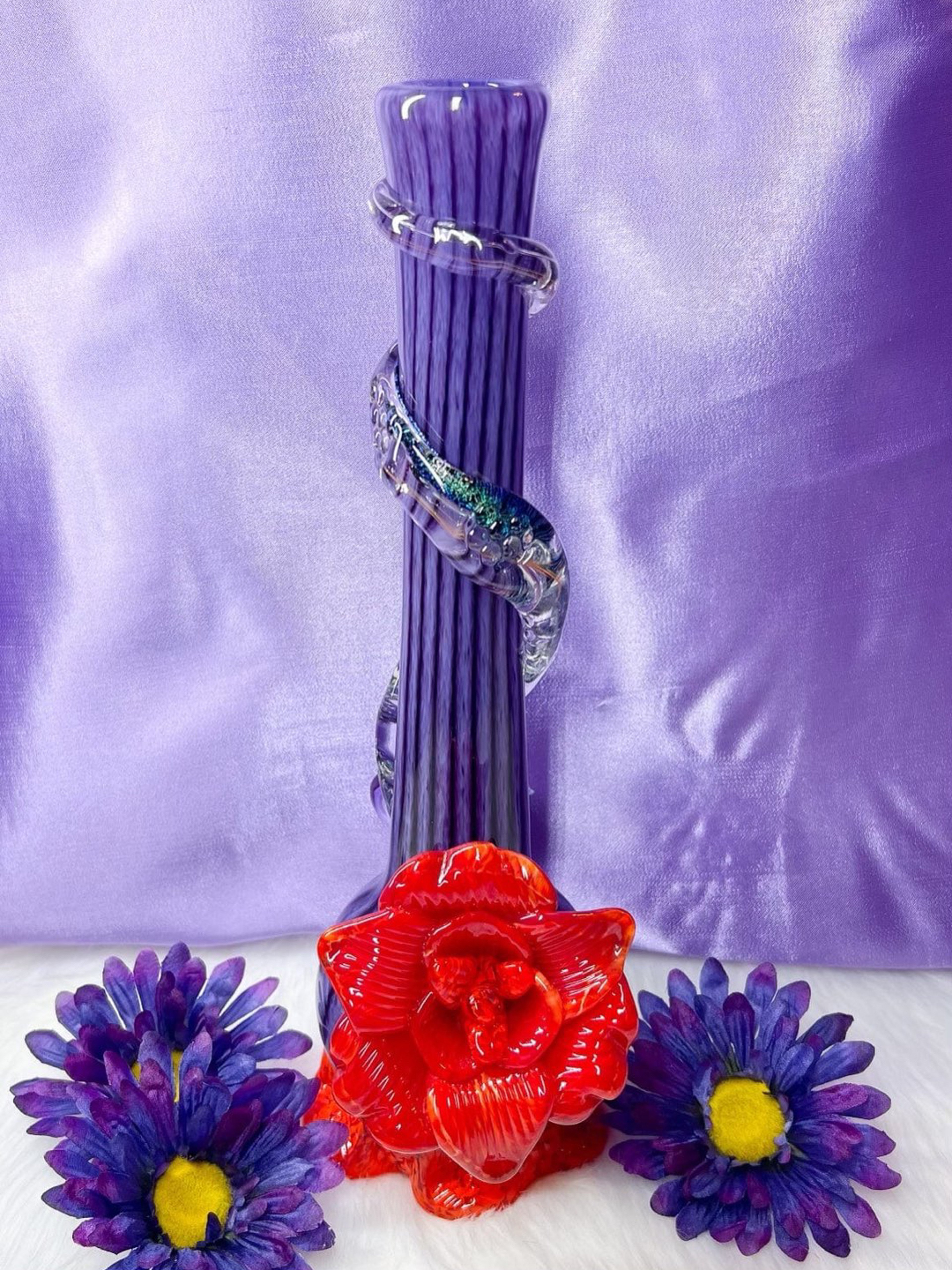 Preview pic of Noble Glass 14in Violet Flower Soft Glass Beaker