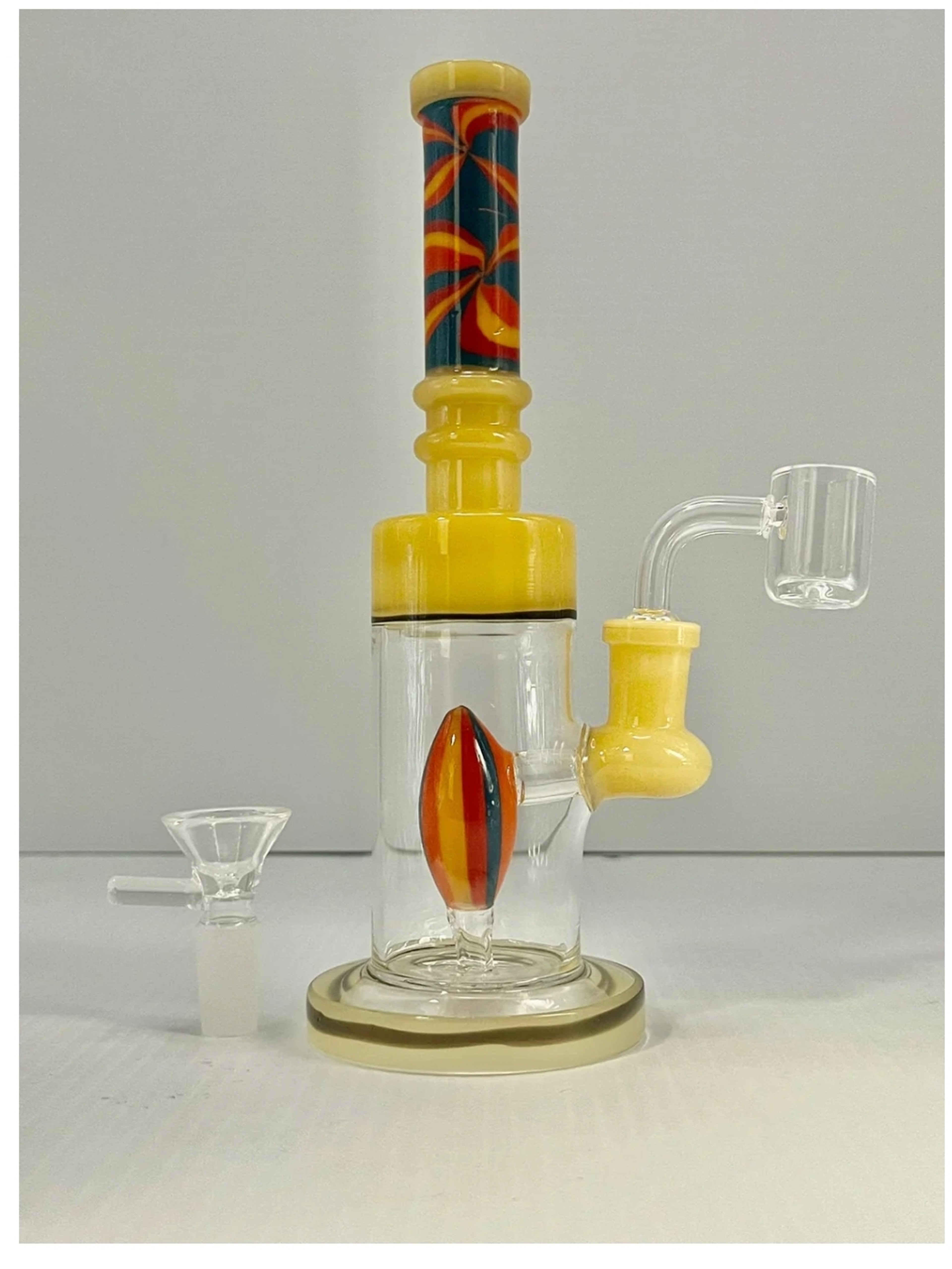 Preview pic of 8" Straight Yellow 💛 Glass Rig